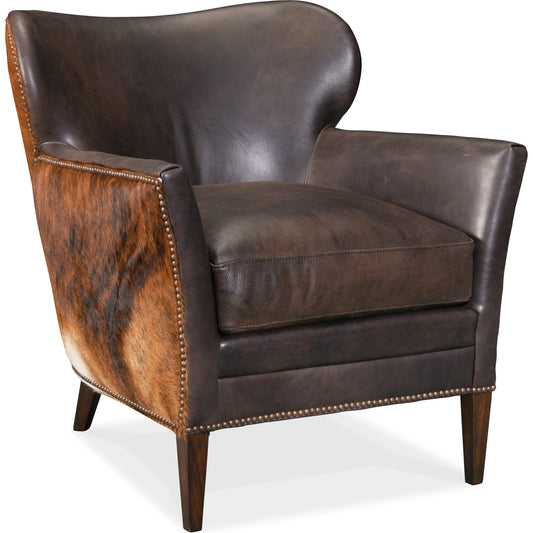 Kato Leather Club Chair by Hooker Furniture. Made from leather in a traditional style.