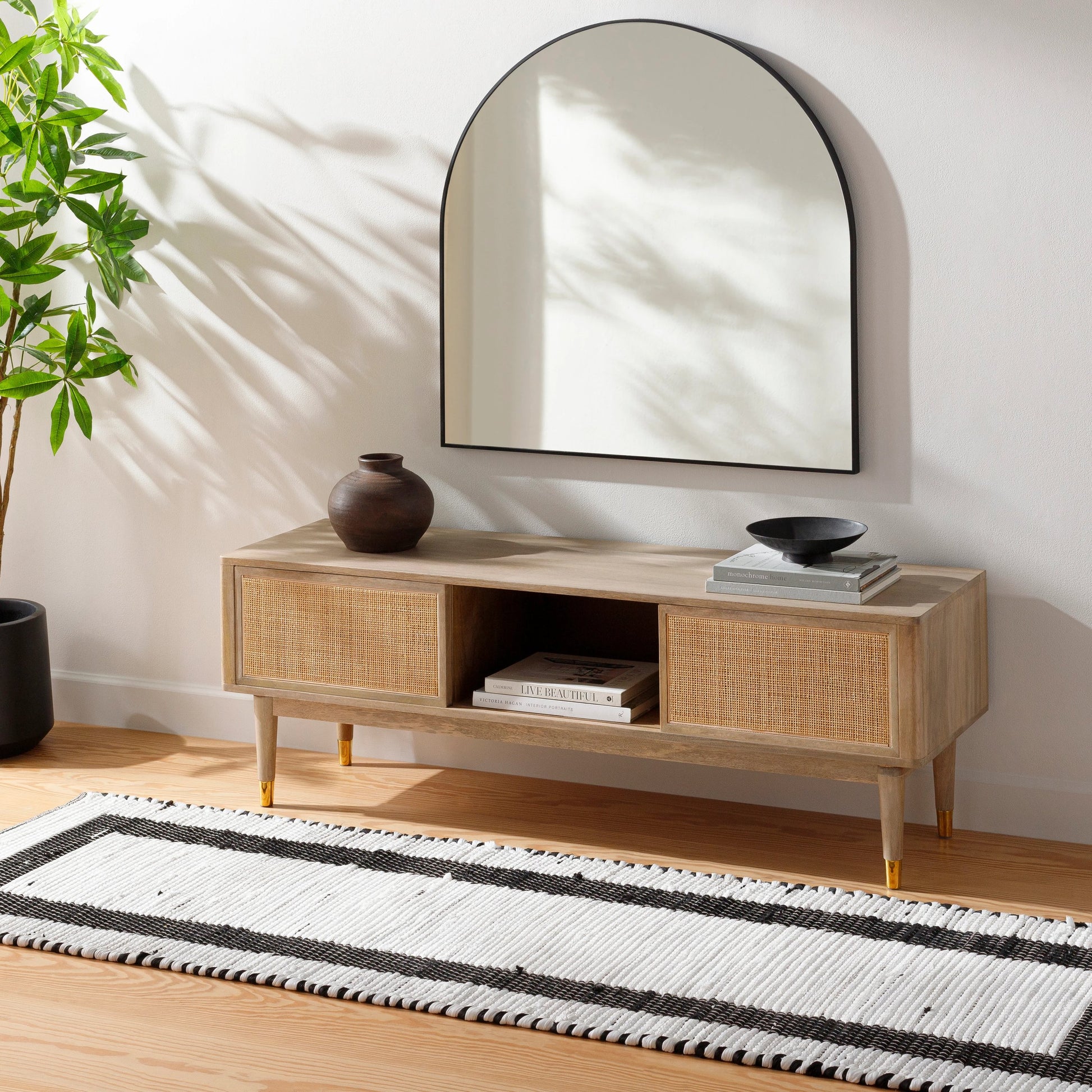 Jean Rug - 32471 by Livabliss in ivory, black. Made from main: 100% recycled fabric in a unique style.