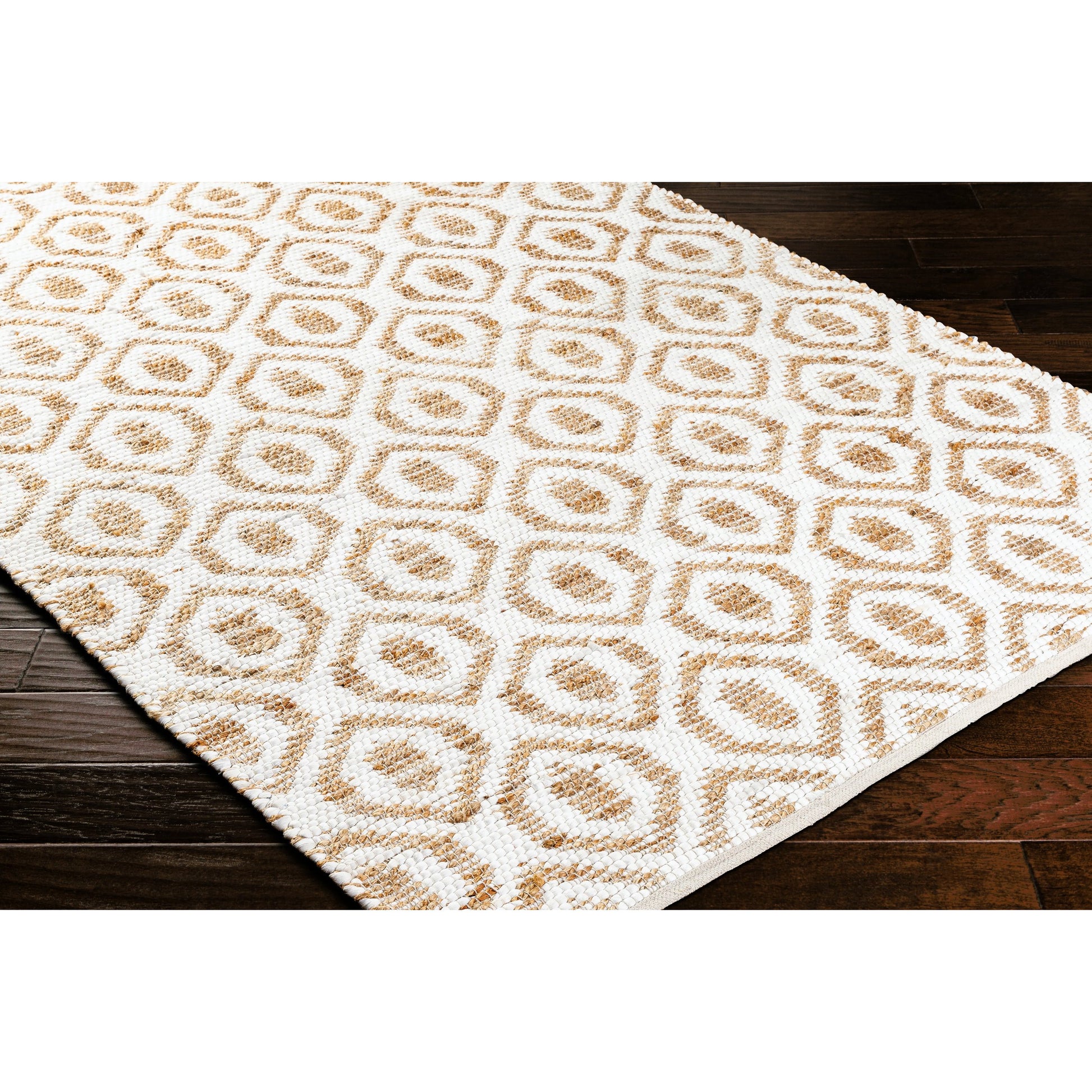 Jean Rug - 32472 by Livabliss. Made from main: 60% recycled fabric, main: 40% jute in a unique style.