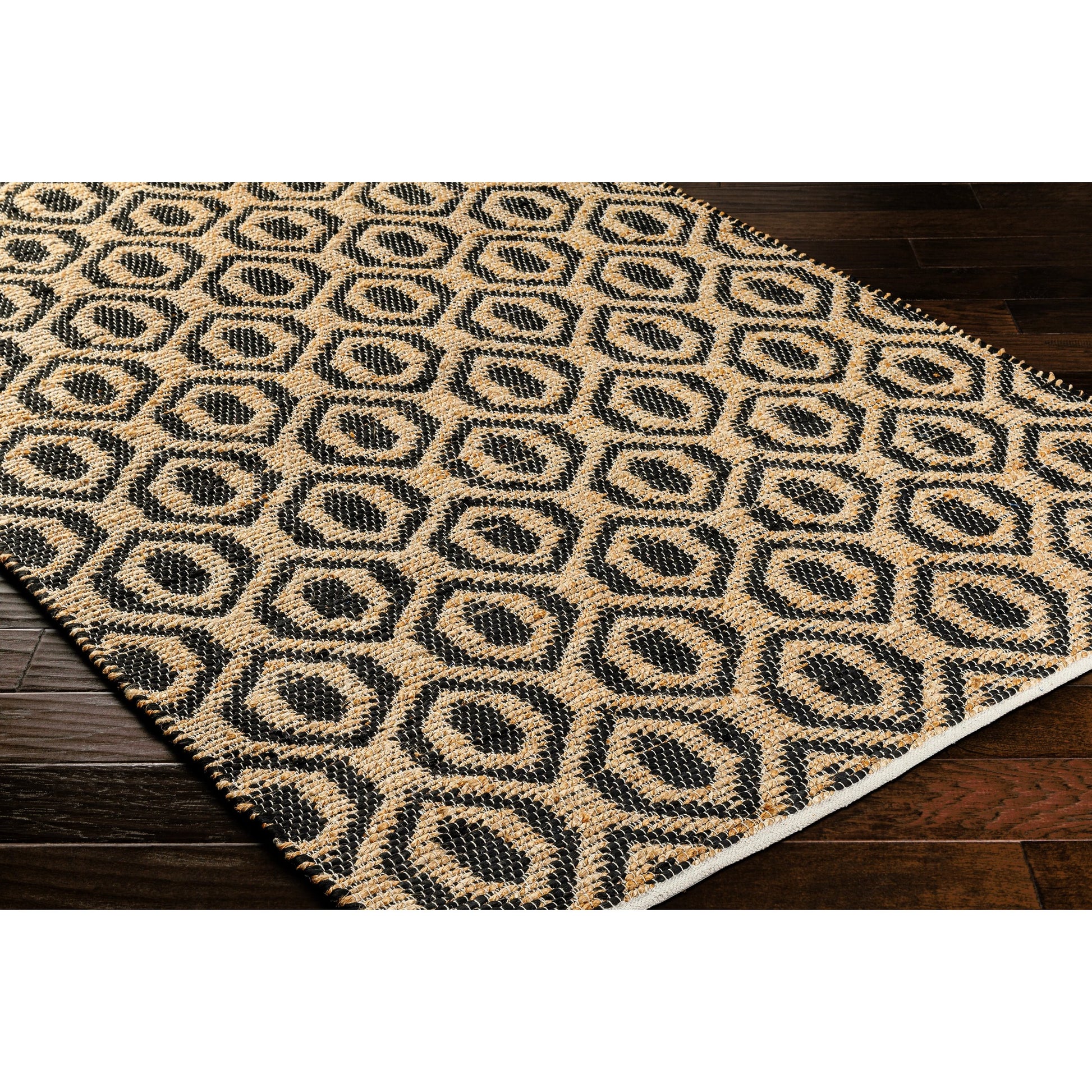 Jean Rug - 32472 by Livabliss. Made from main: 60% recycled fabric, main: 40% jute in a unique style.