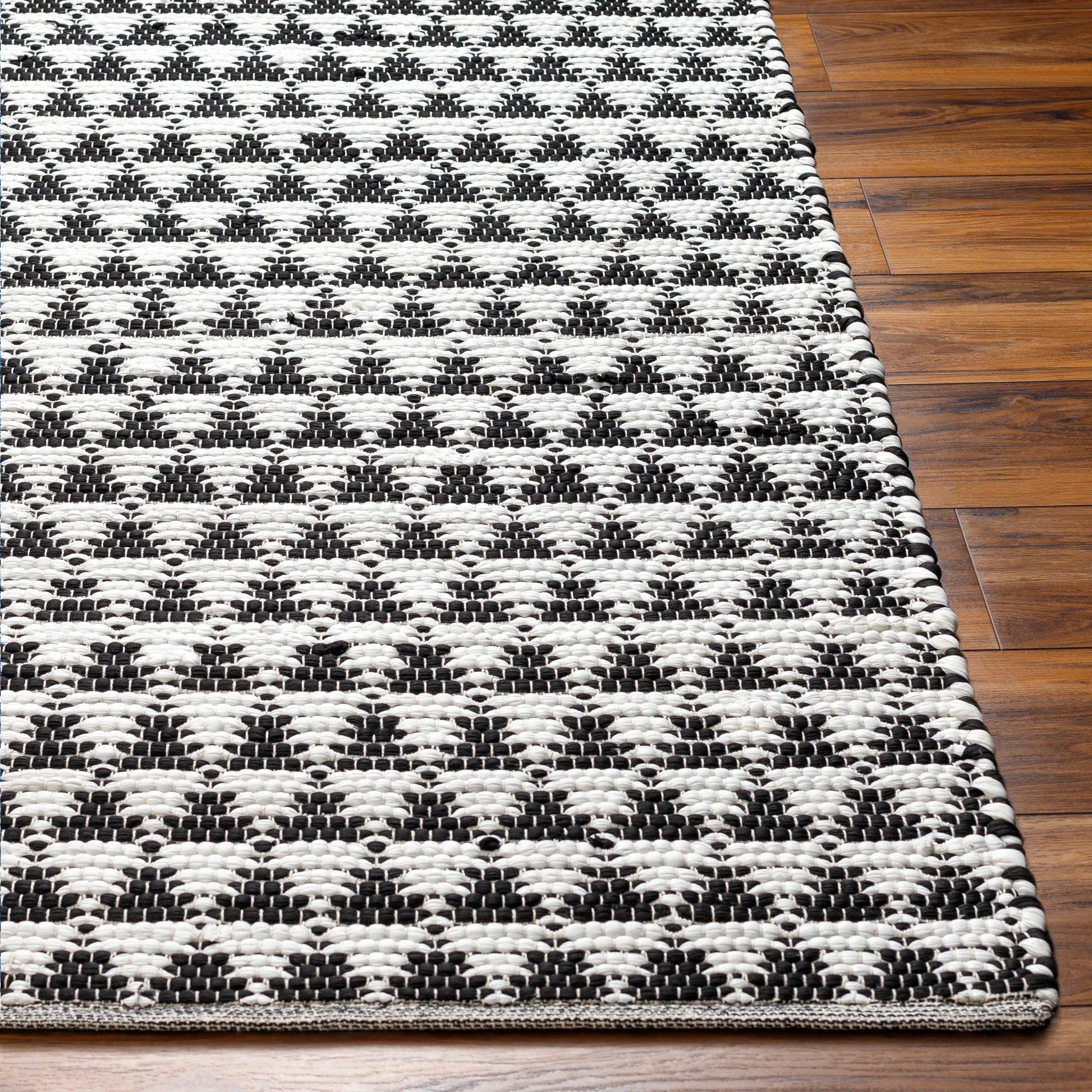 Jean JEA-2311 Rug by Livabliss in ivory, black. Made from main: 100% recycled fabric in a unique style.