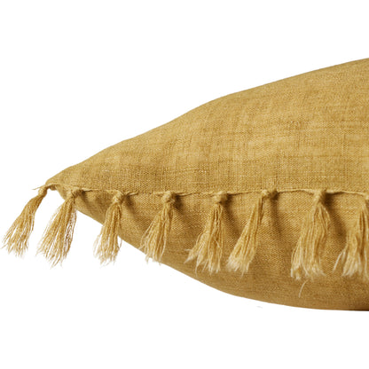 Jemina JEM01 Pillow by Jaipur Living. Made from 100% linen in a coastal style.