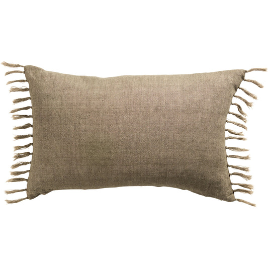 Jemina JEM01 Pillow by Jaipur Living. Made from 100% linen in a coastal style.