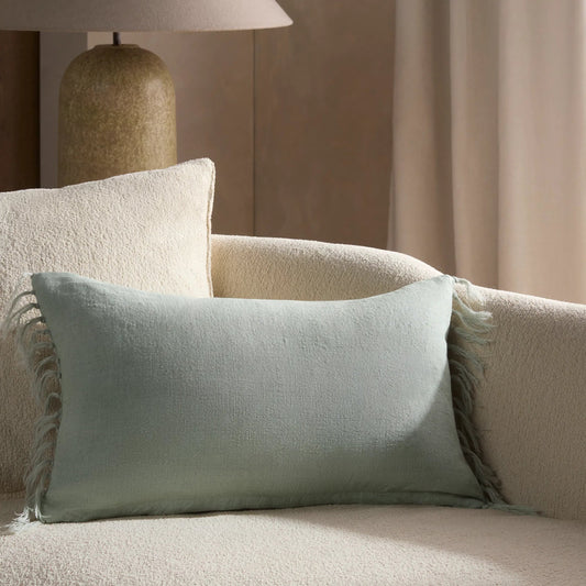 Jemina JEM01 Pillow by Jaipur Living. Made from 100% linen in a coastal style.