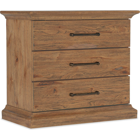 Big Sky Three Drawer Nightstand by Hooker Furniture in vintage natural. Made from pecky hickory veneers, cedar, solid-wood edged top in a modern style.