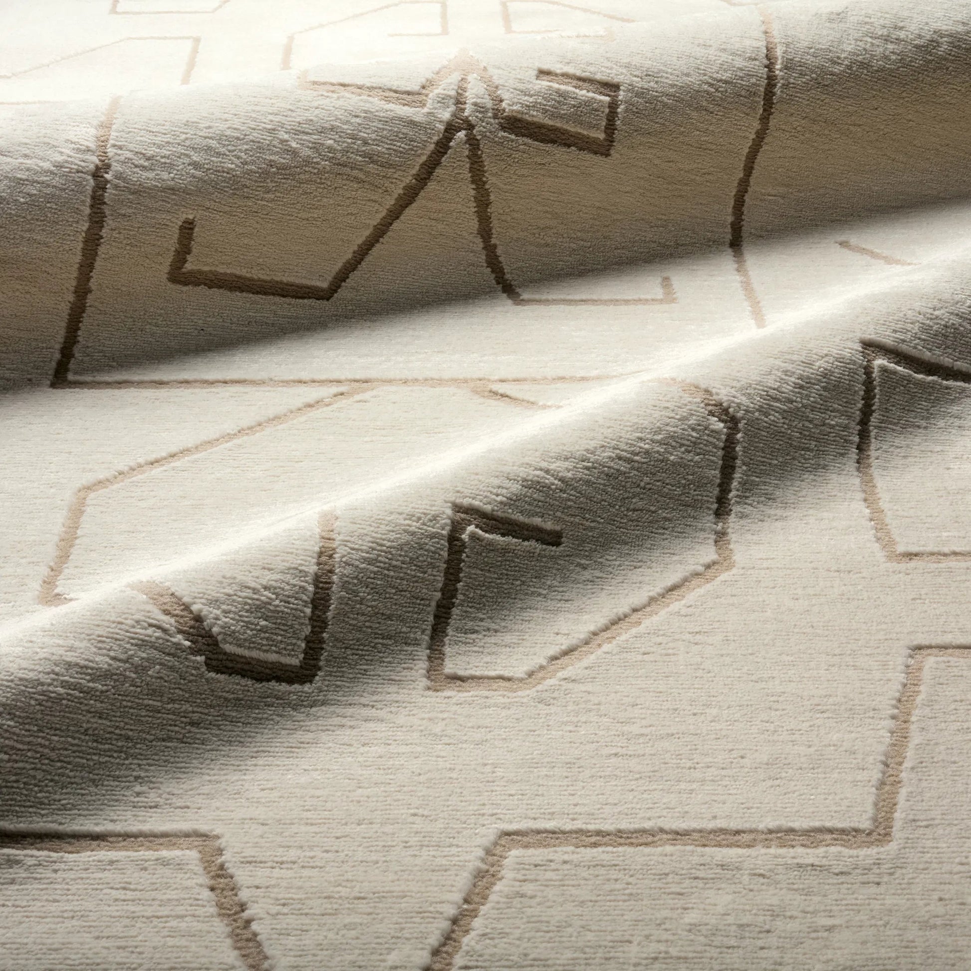 Jaida JID14 Rug by Jaipur Living in ivory, beige. Made from unique in a unique style.