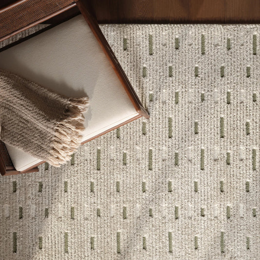 Jaida JID29 Rug by Jaipur Living in ivory, green. Made from 70% polypropylene 30% polyester in a unique style.