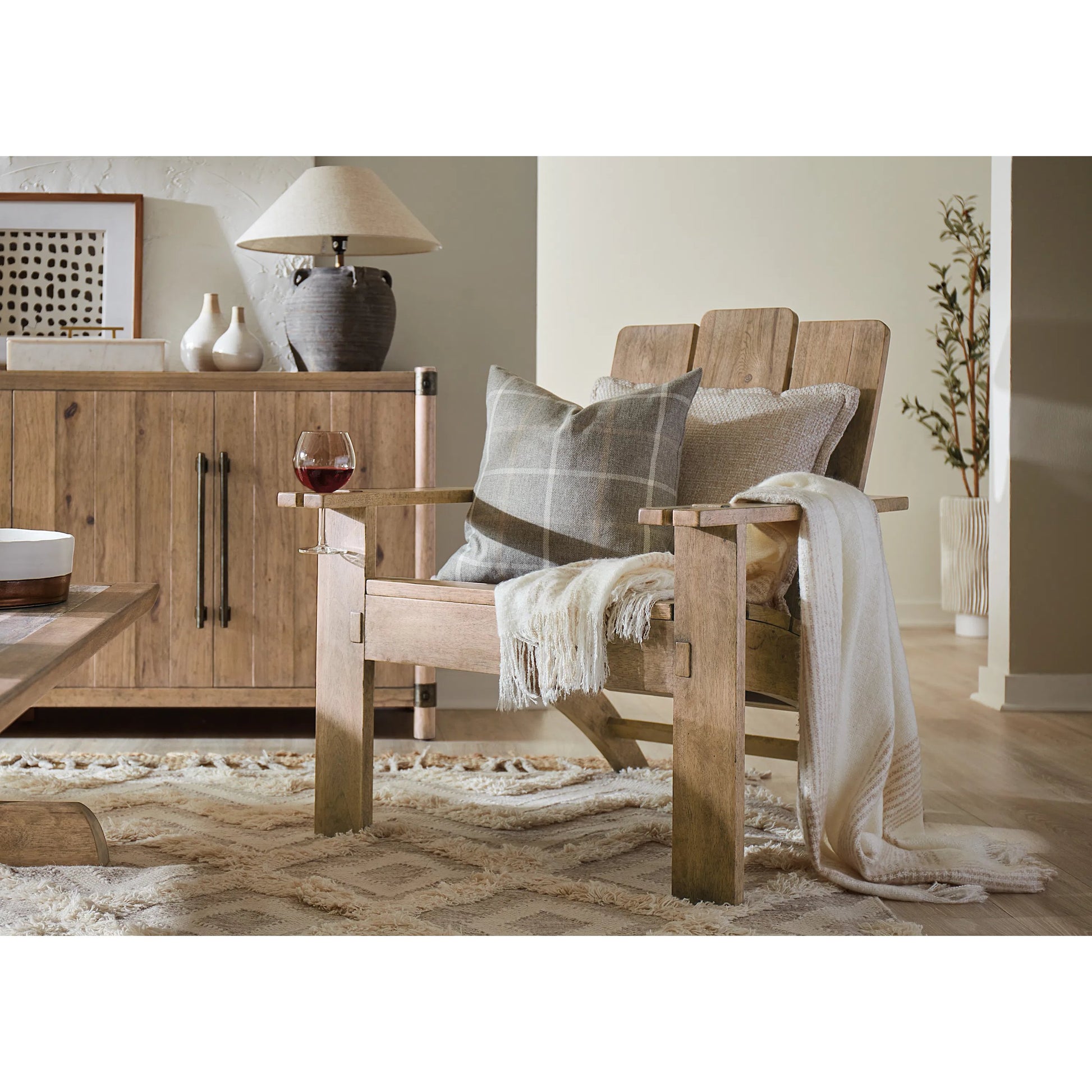 Vineyard Row Accent Chair by Hooker Furniture in beige and sonoma. Made from 57% polyester, 43% cationic poly in a transitional style.