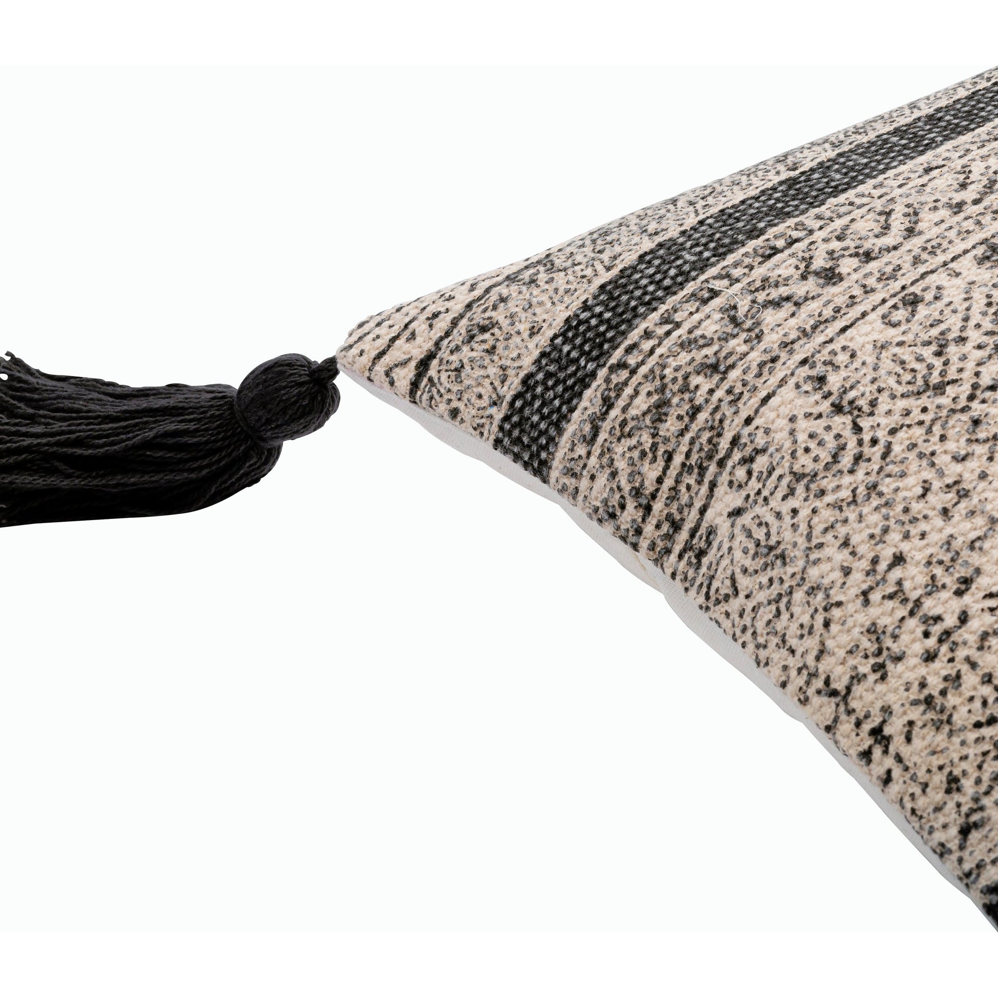 Janya Pillow - 16487 by Livabliss. Made from 100% cotton in a eclectic & global style.