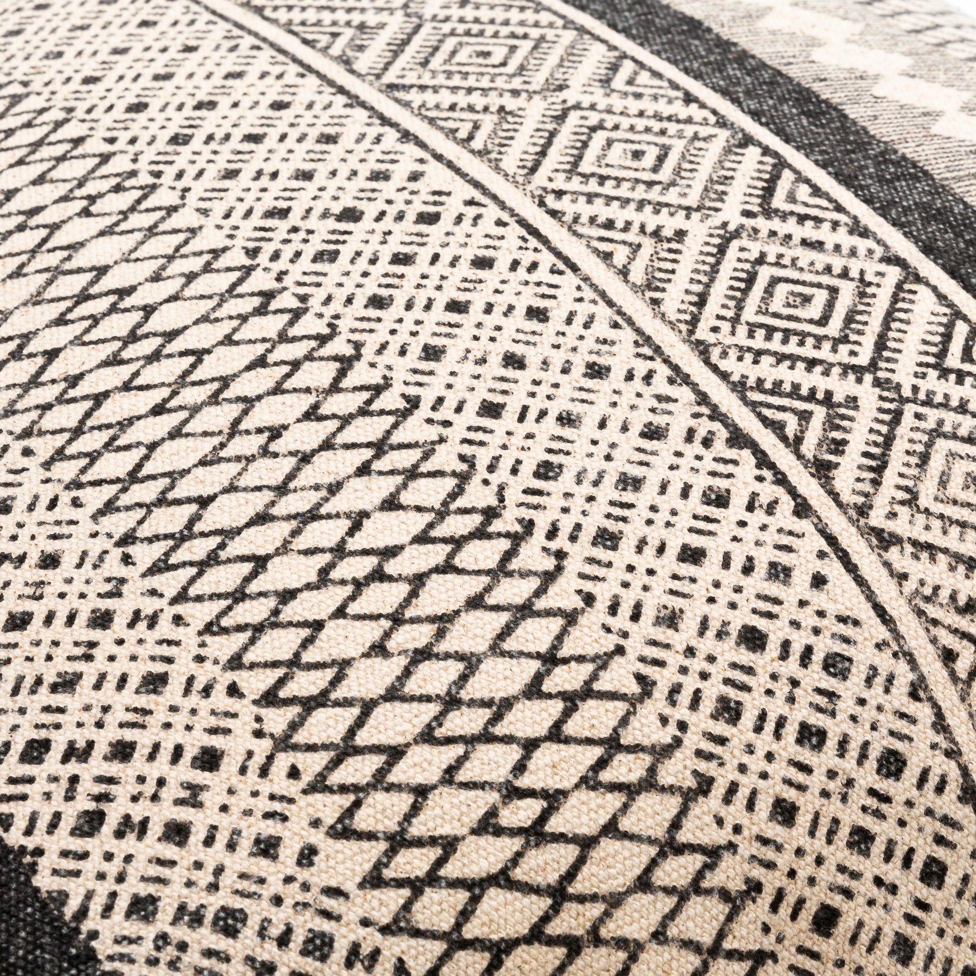 Janya Pillow - 17107 by Livabliss. Made from 100% cotton in a eclectic & global style.
