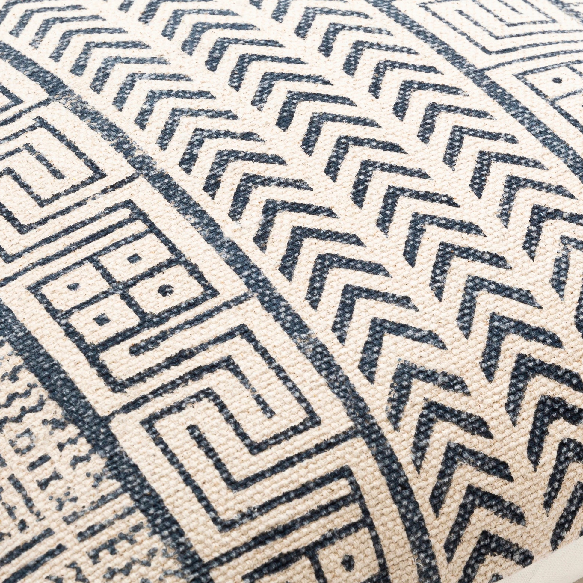 Janya Pillow - 23386 by Surya. Made from 100% cotton in a eclectic & global style.