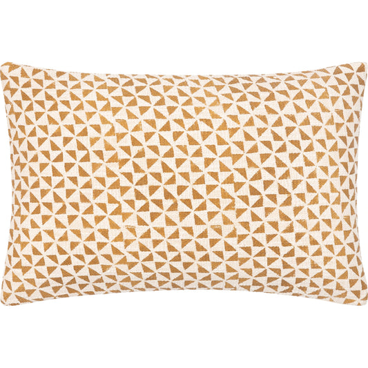 Janya Pillow - 6686 by Livabliss. Made from 100% cotton in a eclectic & global style.