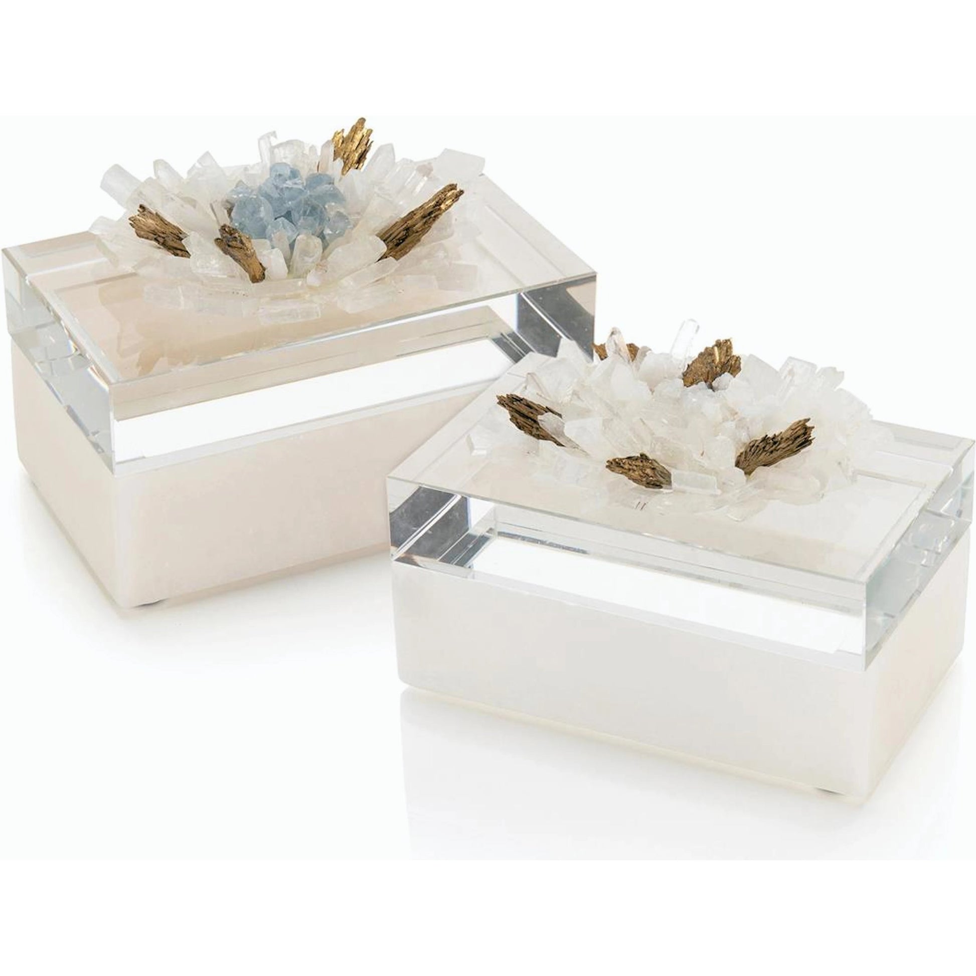 Festooned in Stones Box with Celestite by John-Richard in alabaster. Made from crystal in a transitional style.