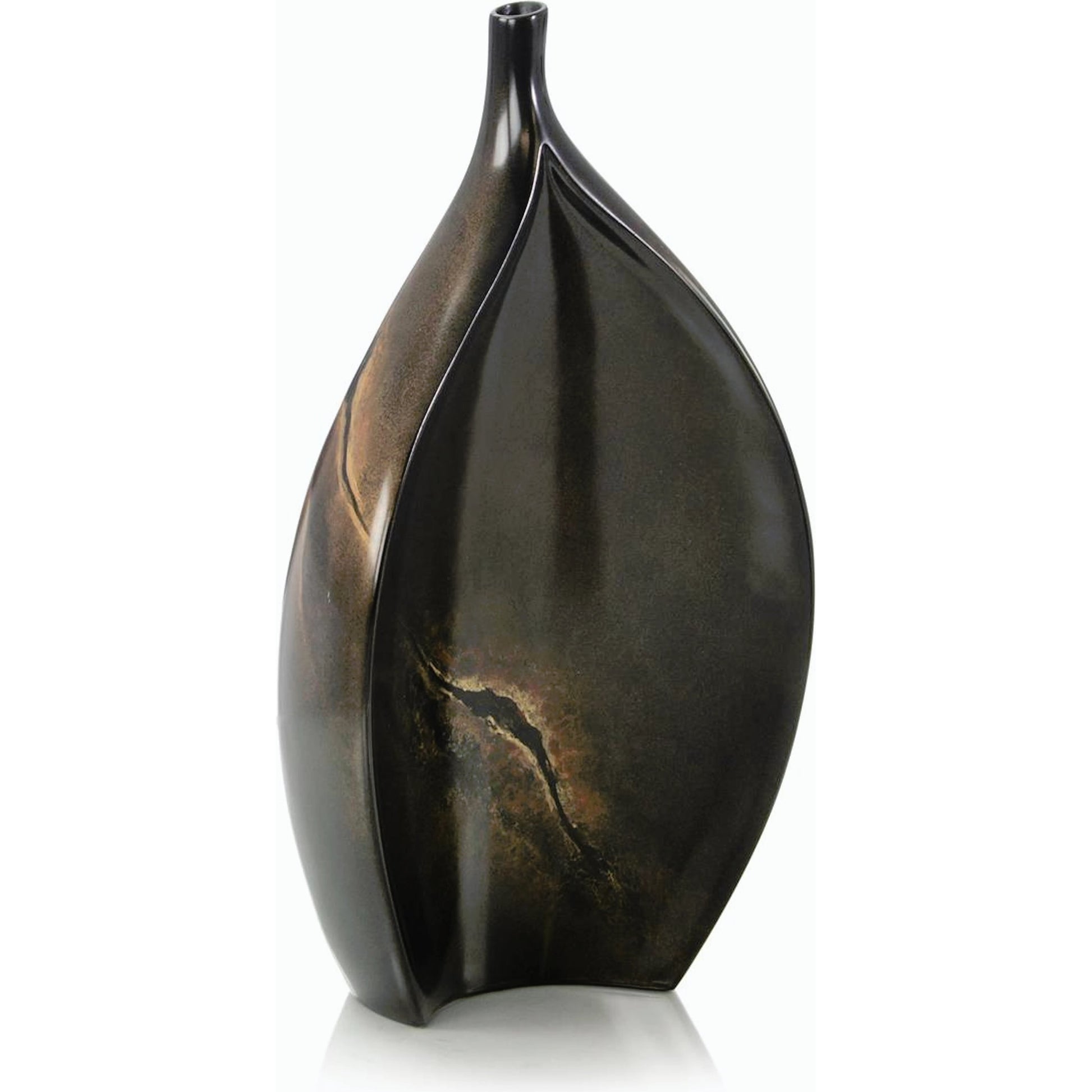 Lacero Vase by John-Richard. Made from unique in a modern style.