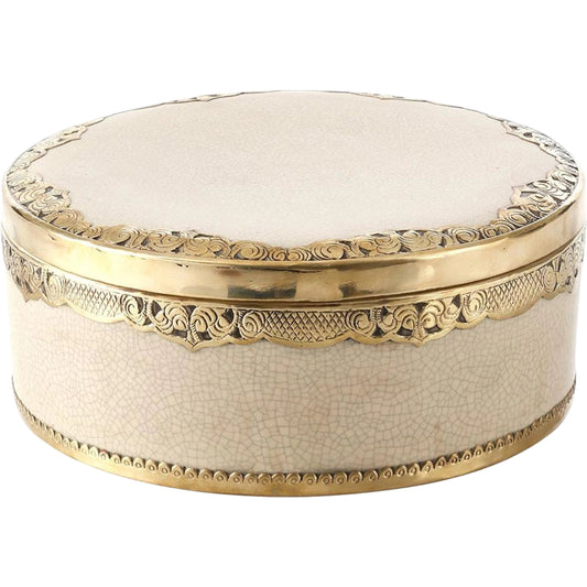 Crema Box by John-Richard. Made from unique in a unique style.