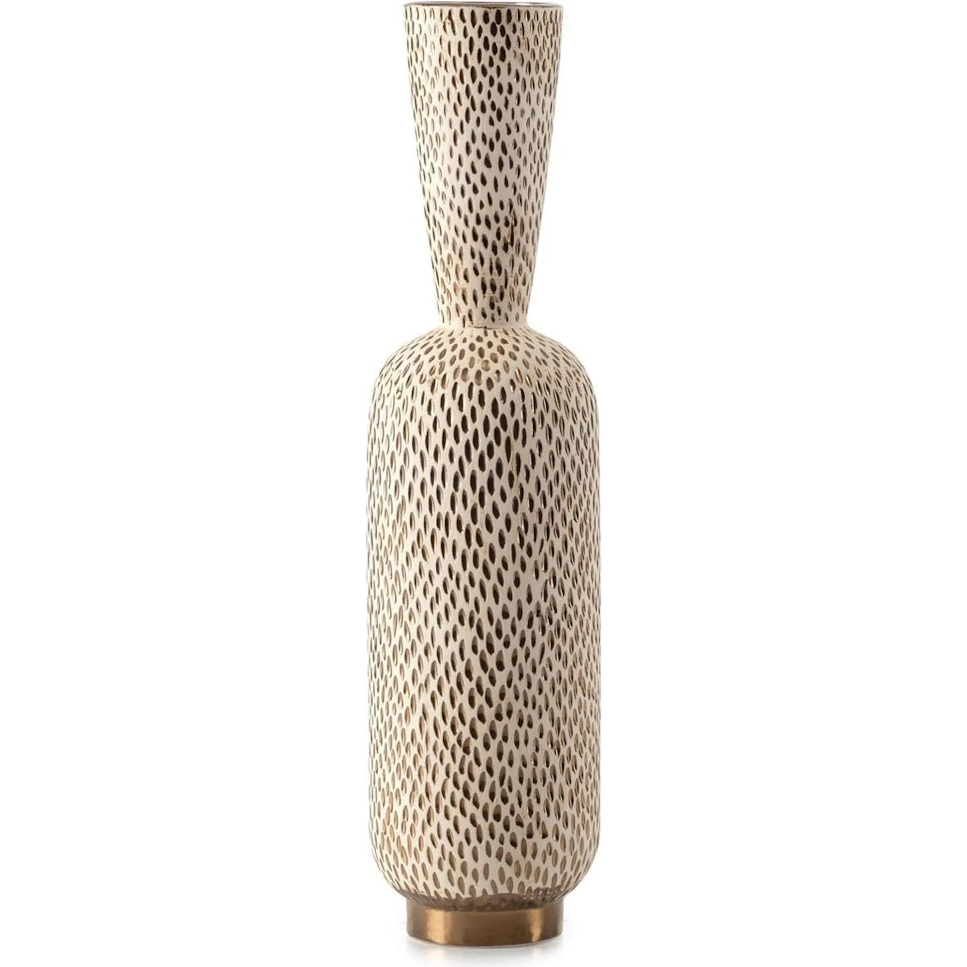Elyra Vase by John-Richard. Made from unique in a unique style.