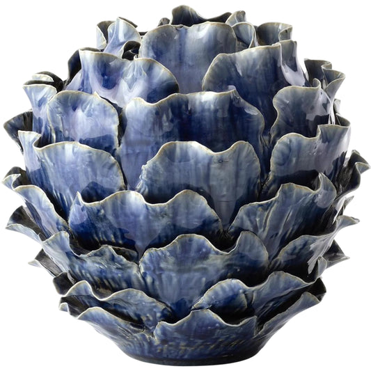 Tidal Vase by John-Richard. Made from unique in a unique style.