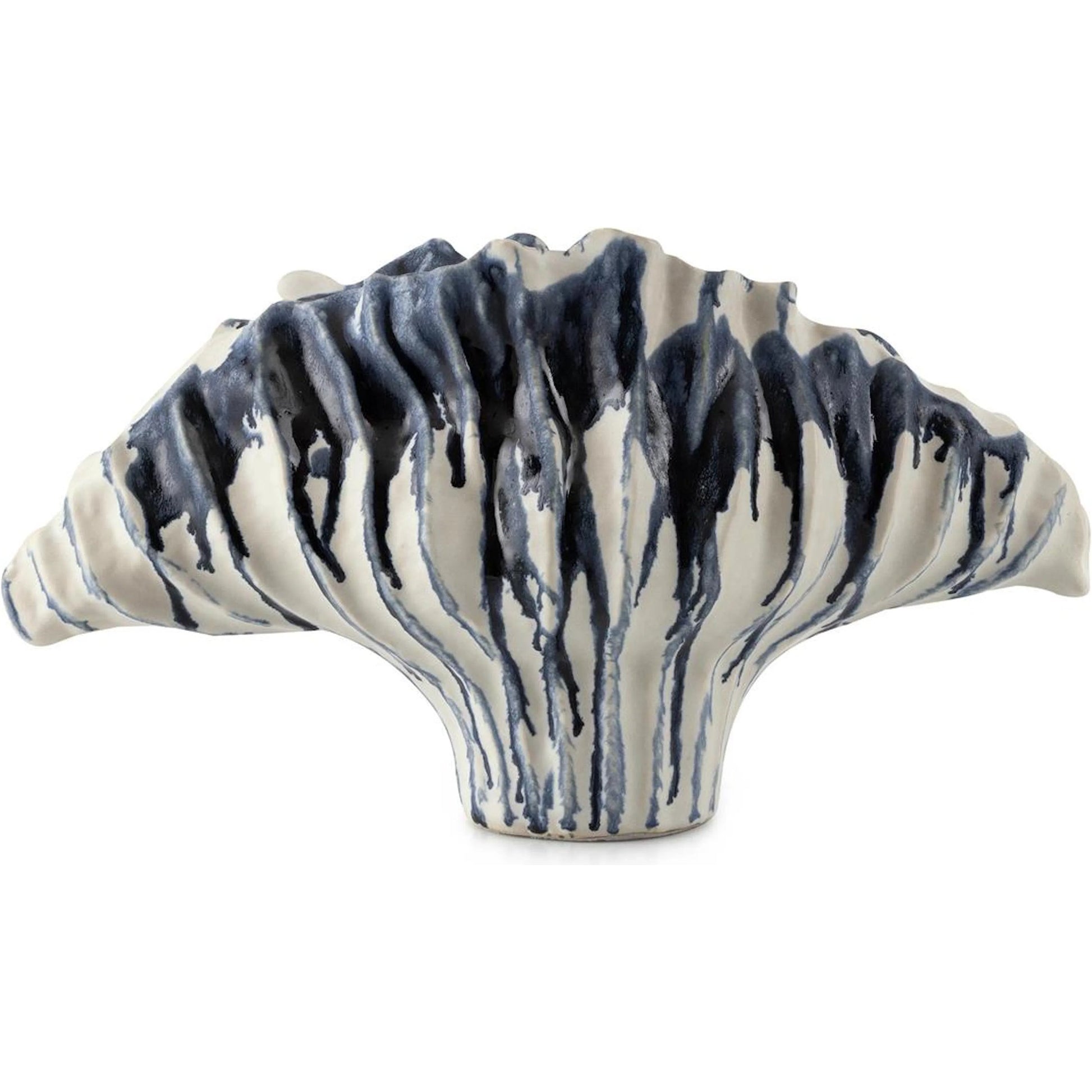 Pluvia Vase by John-Richard. Made from unique in a unique style.