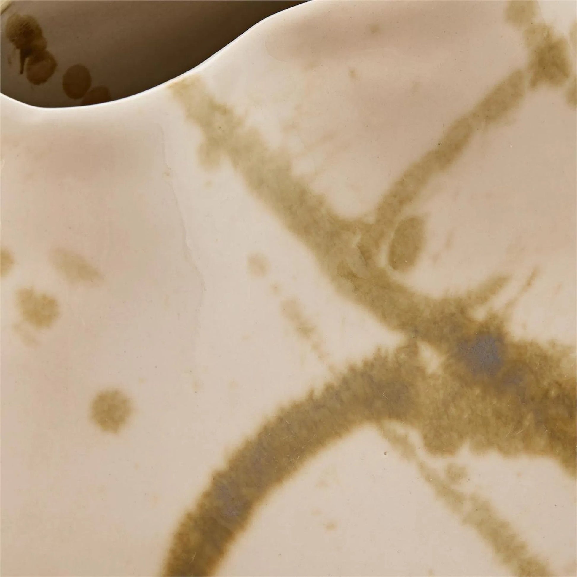 Porcelain Fields Vase by John-Richard. Made from unique in a unique style.