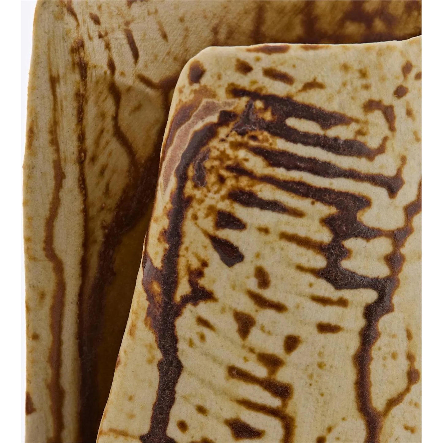 002 SI-2629269 | Unknown | Gila Vase I by John-Richard. Made from unique in a unique style.