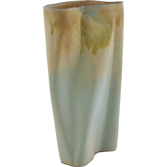 Crease Vase by John-Richard. Made from unique in a unique style.
