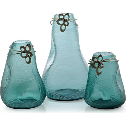 Chloris Vase by John-Richard. Made from unique in a unique style.