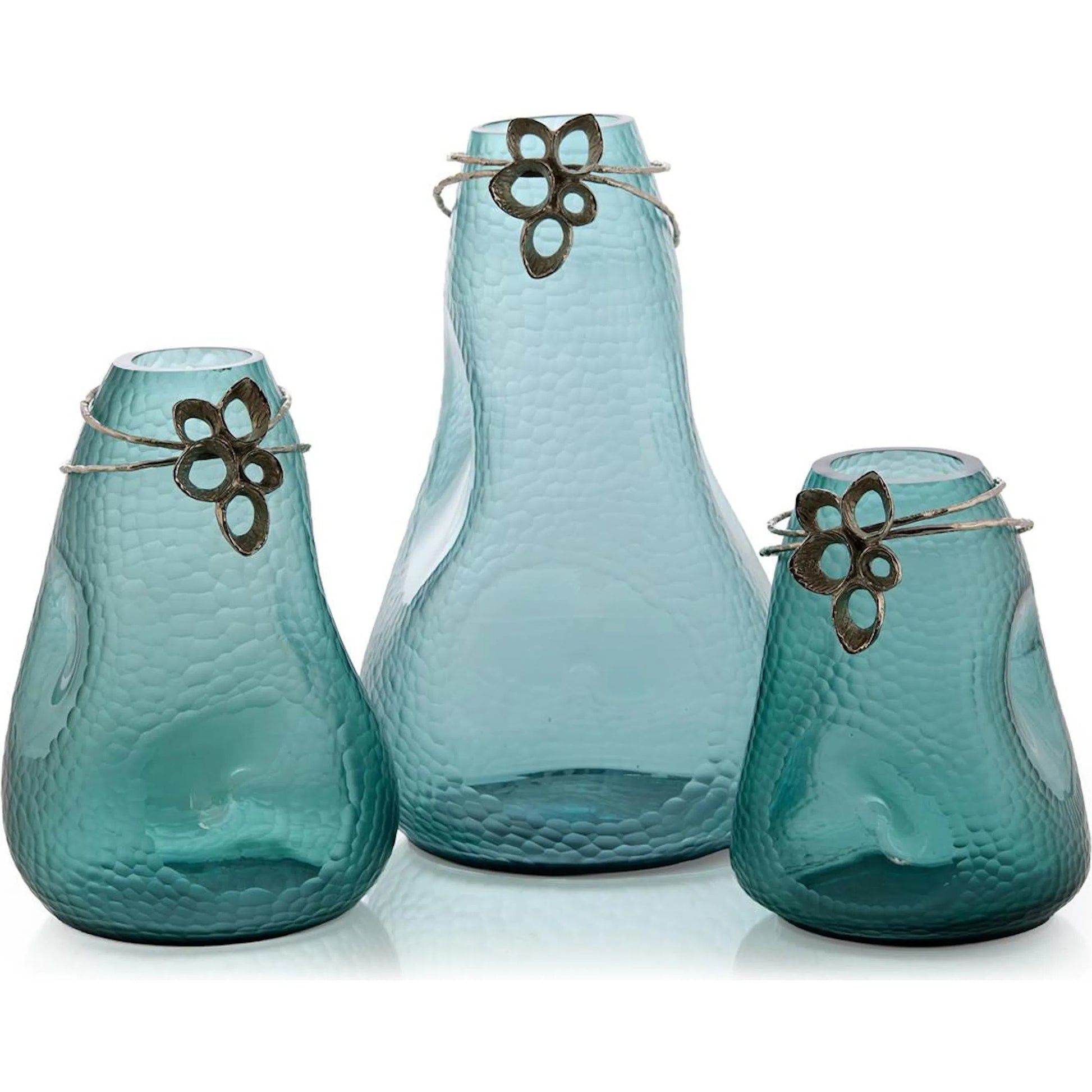 Chloris Vase by John-Richard. Made from unique in a unique style.