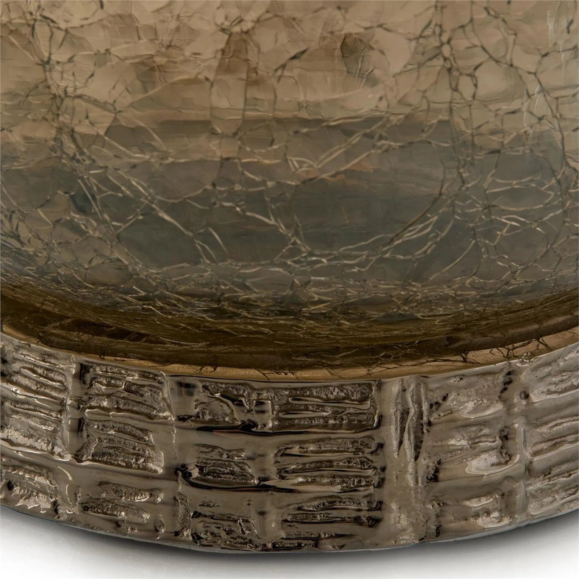 Velato Vase by John-Richard. Made from unique in a unique style.