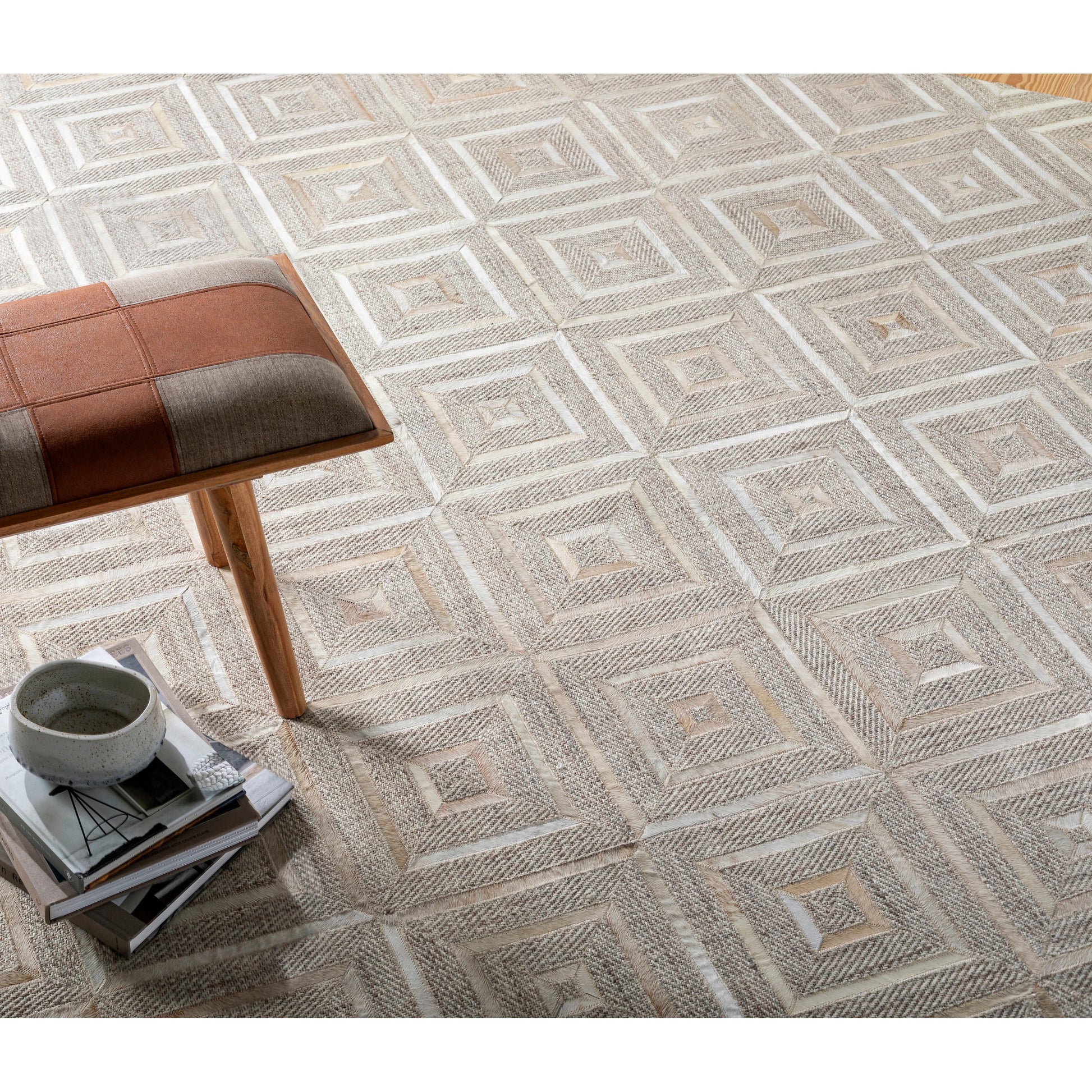 Jardin JRD-2300 Rug by Surya in light gray, light beige, oatmeal, medium gray, dark brown. Made from 60% wool, 40% leather in a unique style.