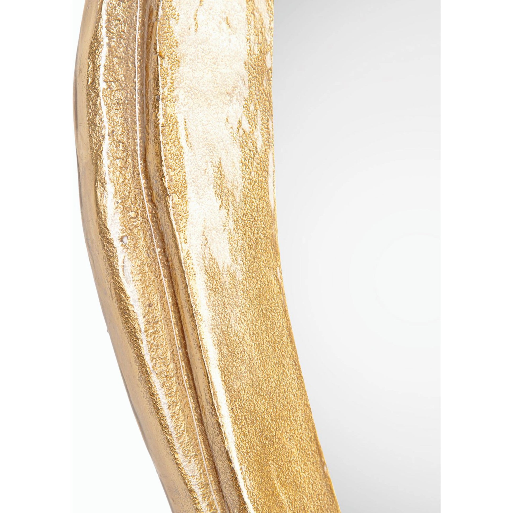 Round Ruga Mirror by John-Richard. Made from unique in a modern style.