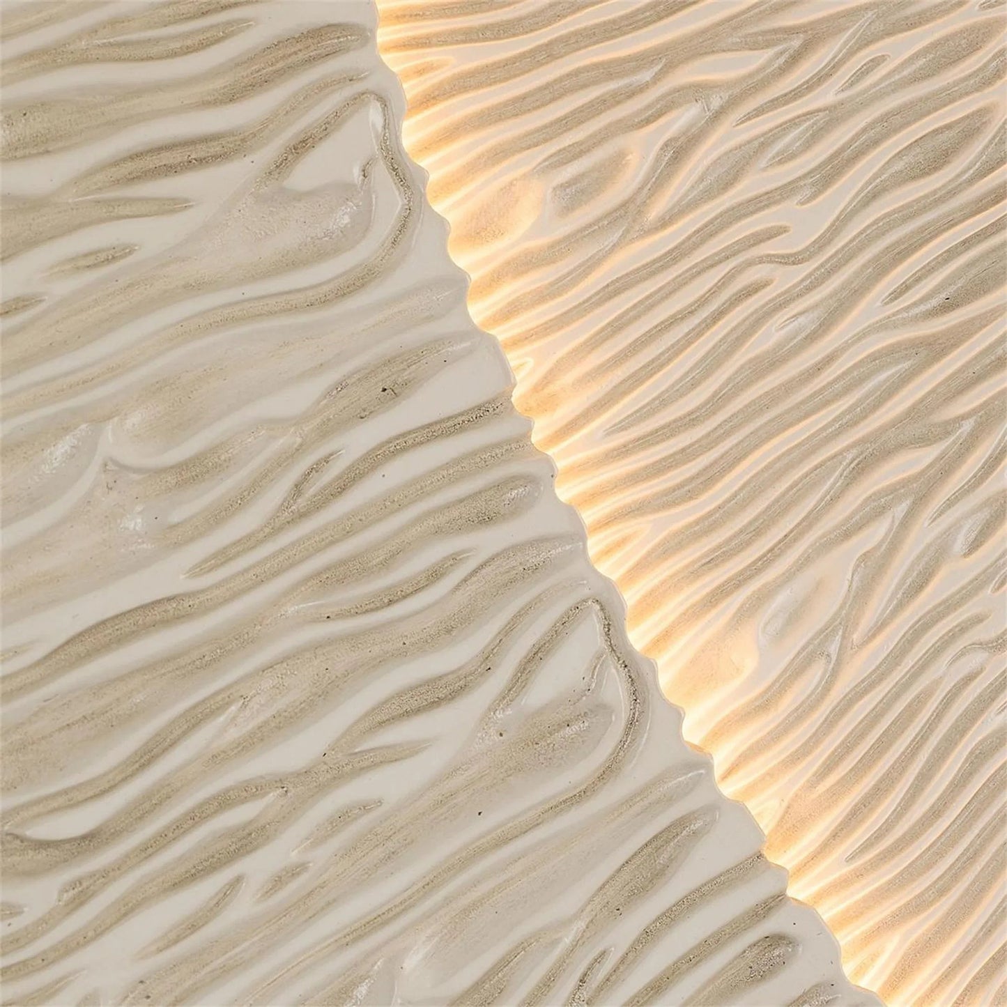 003 SI-2629175 | Unknown | Contorno Lighted Mirror by John-Richard. Made from unique in a unique style.