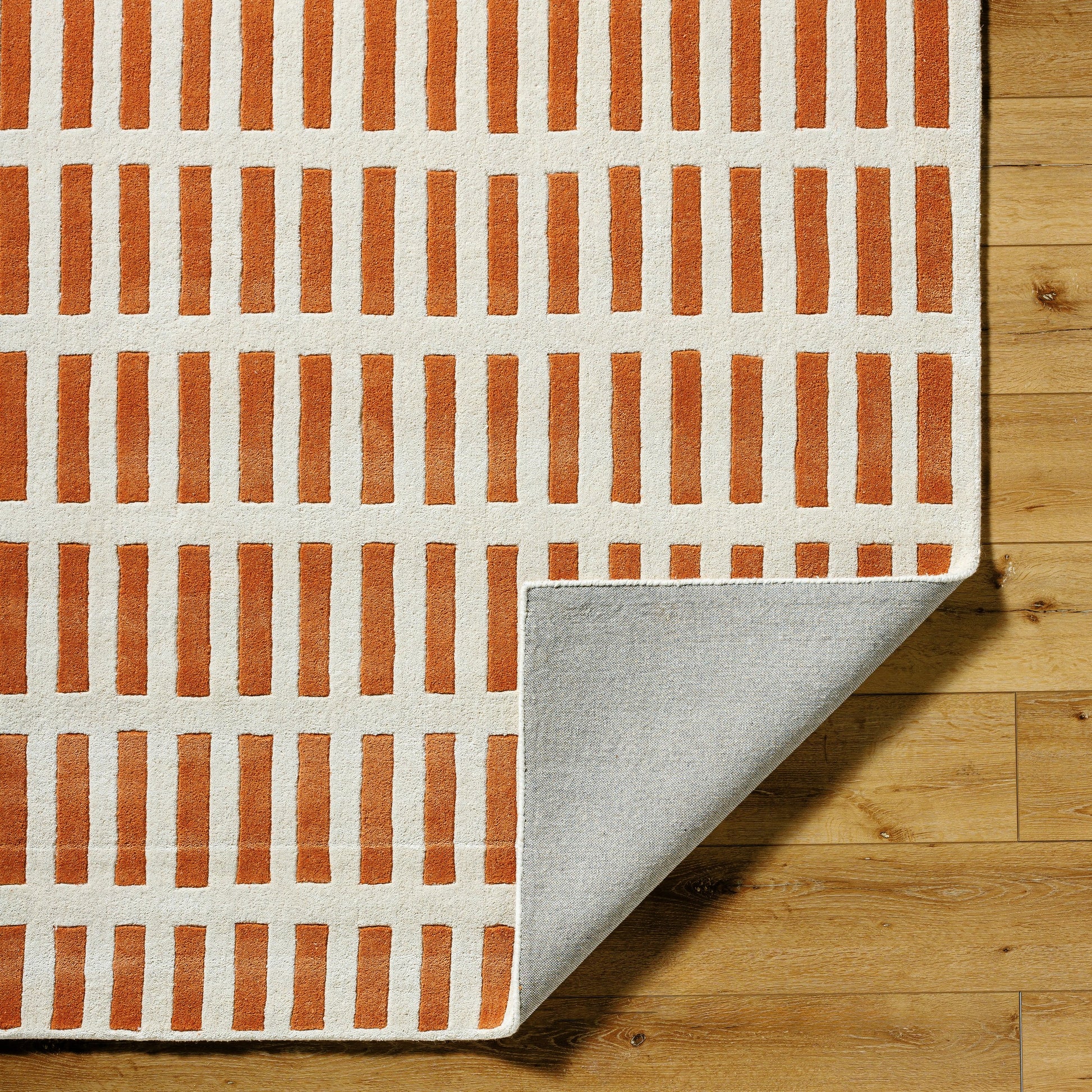 Jason Wu Rug - 28823 by Surya. Made from wool in a unique style.