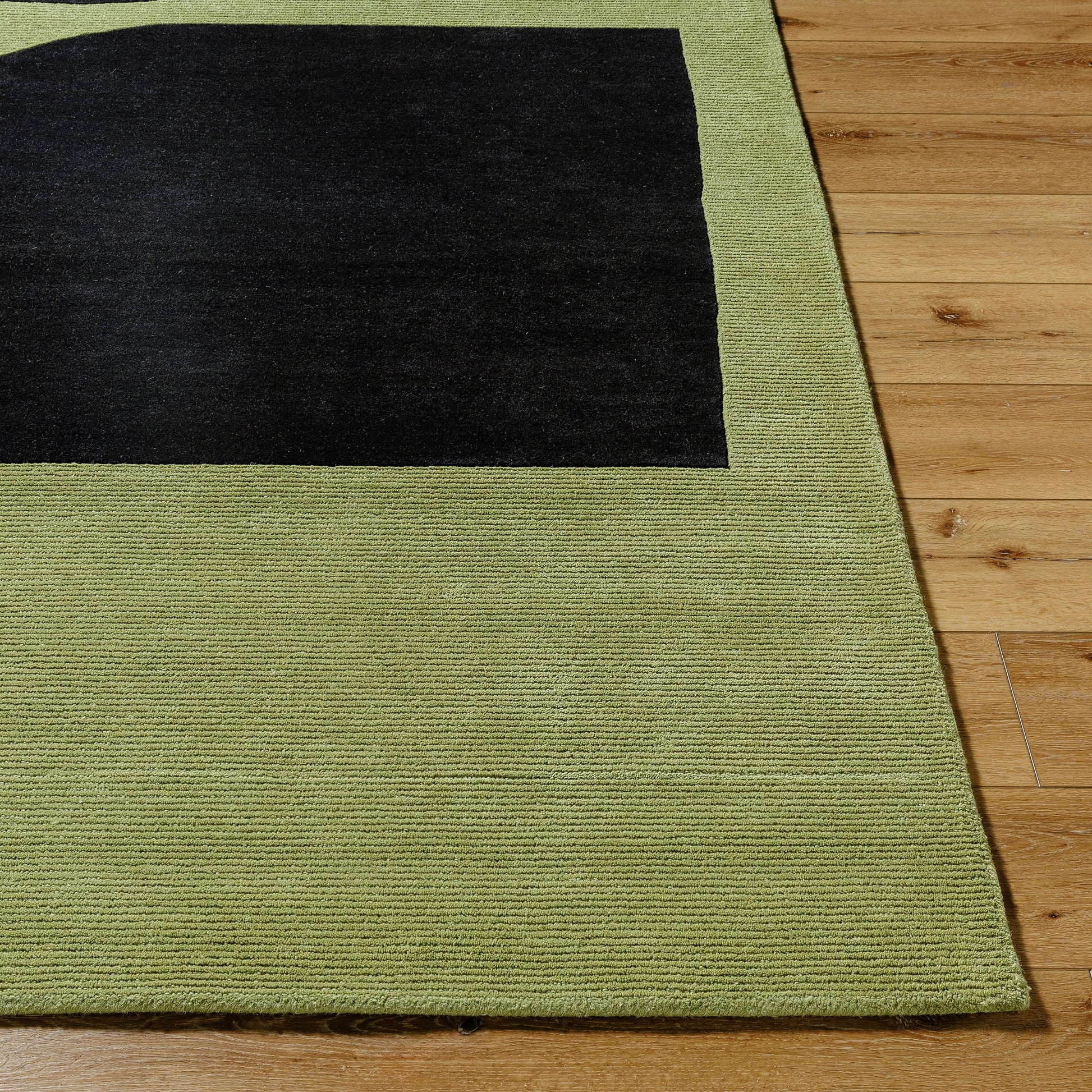 Jason Wu Rug - 5740 by Surya in prairie dust, jet black, black. Made from wool in a unique style.