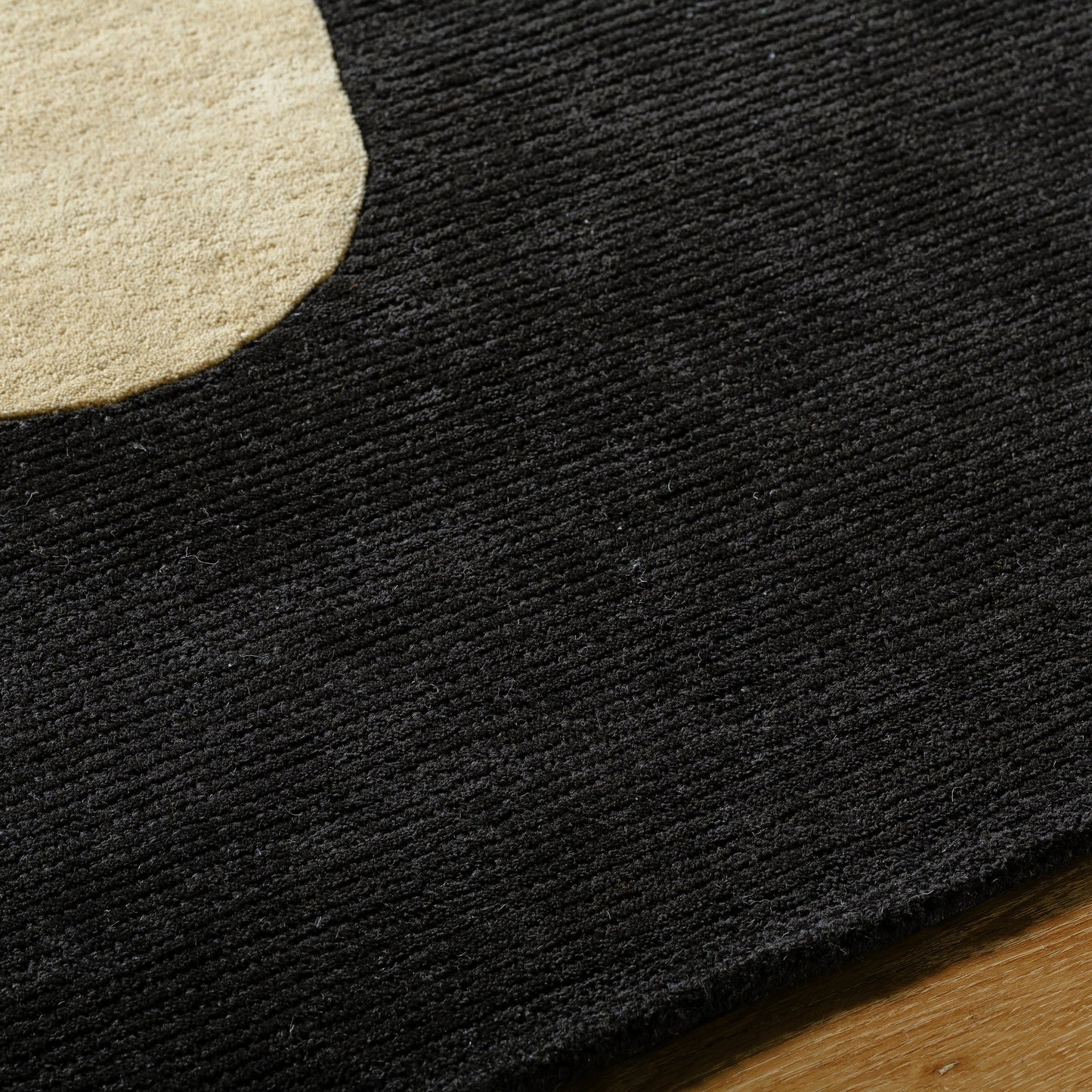 005 SI-2163181,SI-2163182,SI-2163183,SI-2163184 | Closeup | Jason Wu Rug - 36255 by Surya in black, natural, camel. Made from wool in a unique style.
