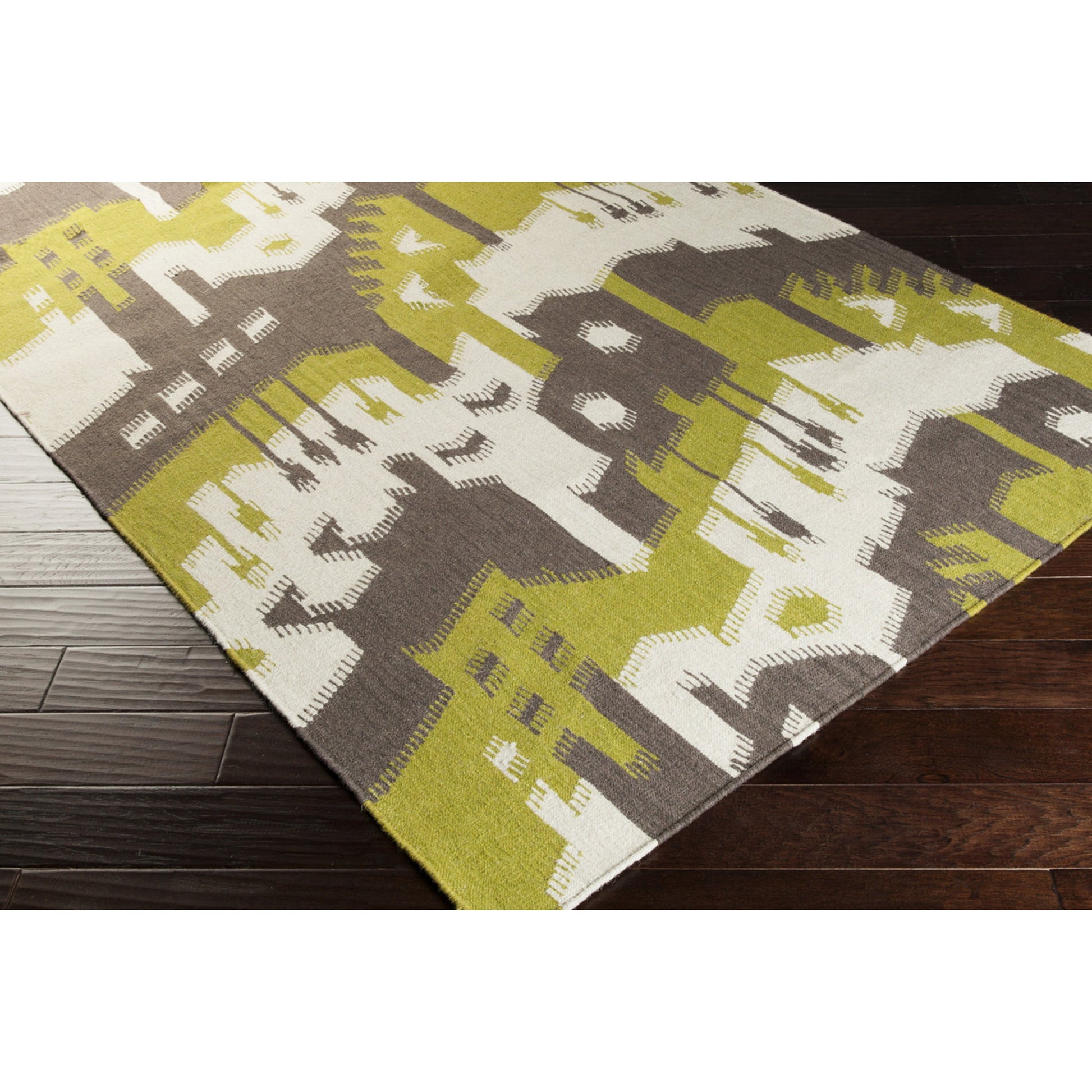 Jewel Tone JT-2034 Rug by Surya. Made from 100% wool in a unique style.