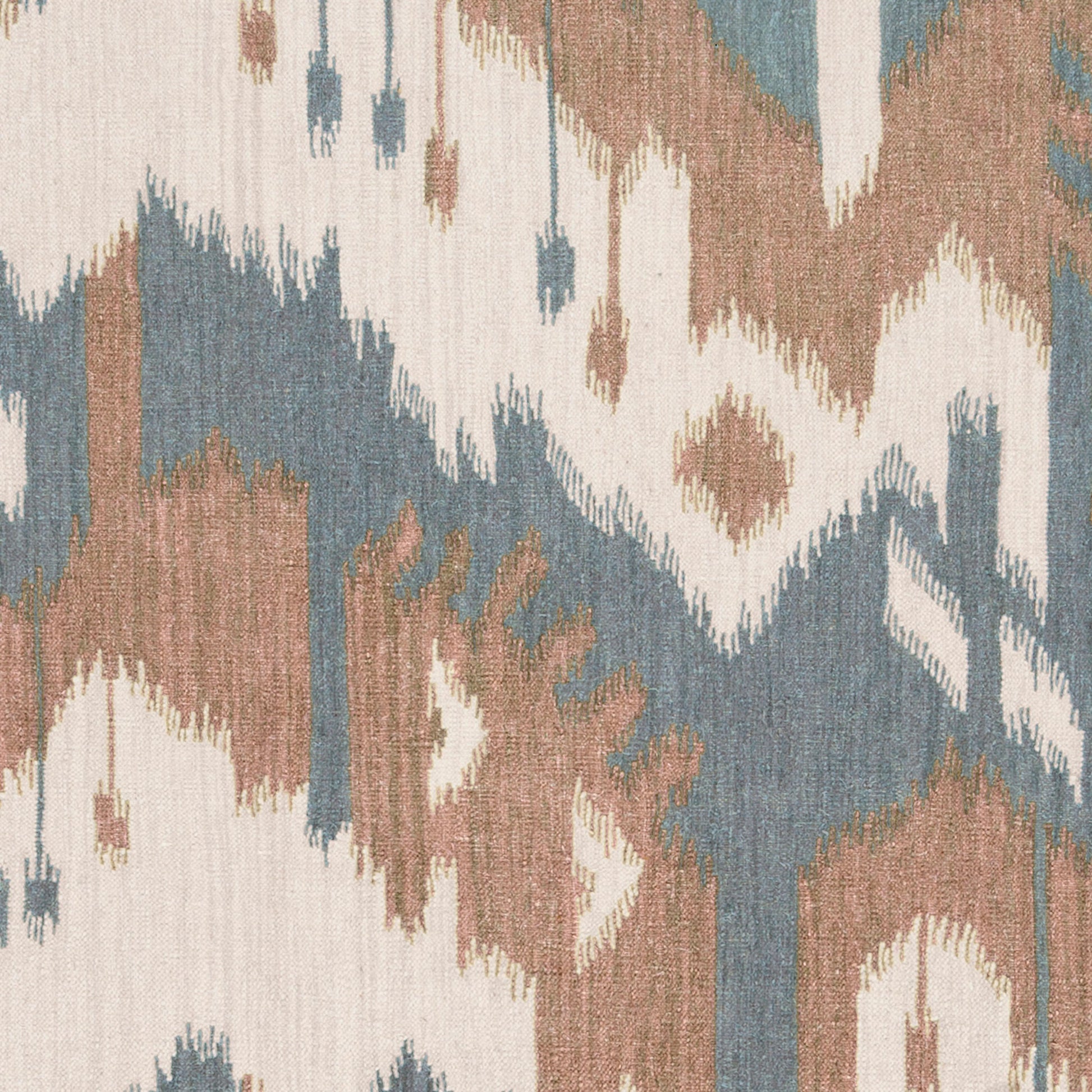 Jewel Tone JT-2034 Rug by Surya. Made from 100% wool in a unique style.