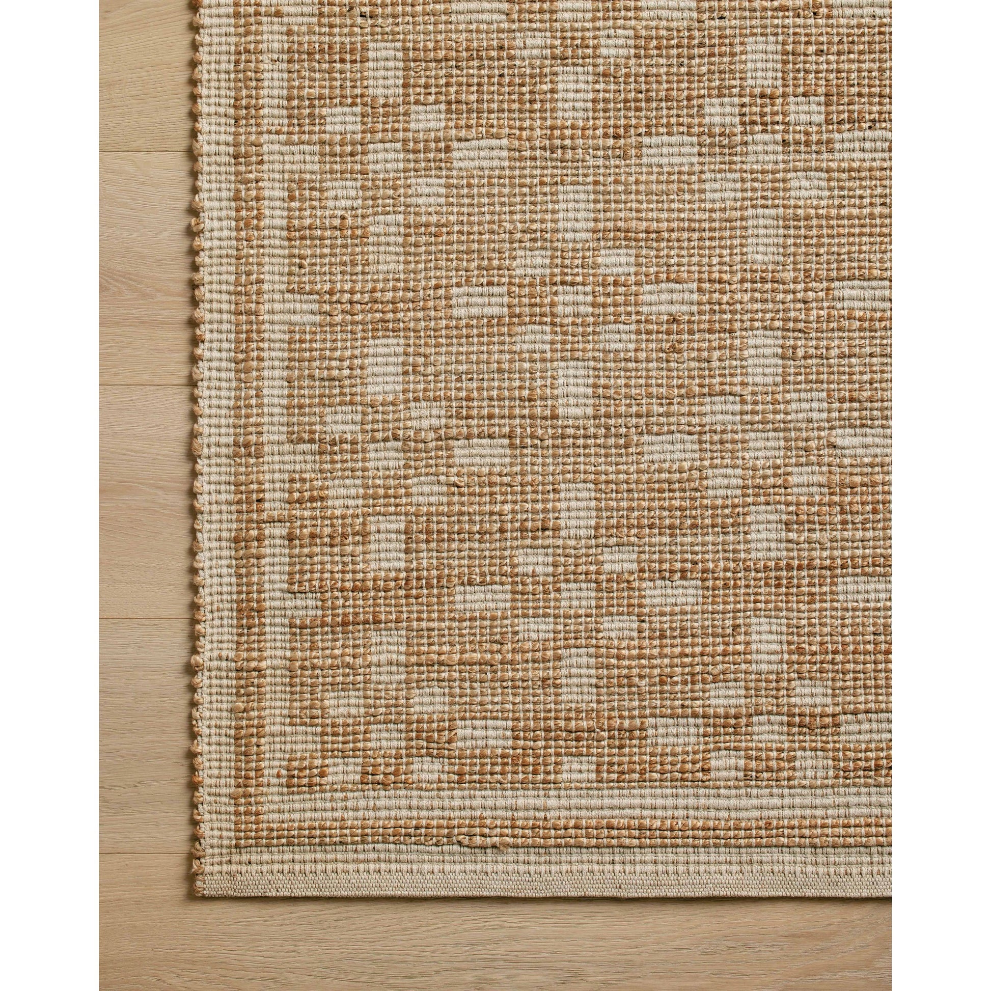 Judy JUD-07 Rug by Chris Loves Julia x Loloi. Made from 76% jute l 24% cotton in a unique style.