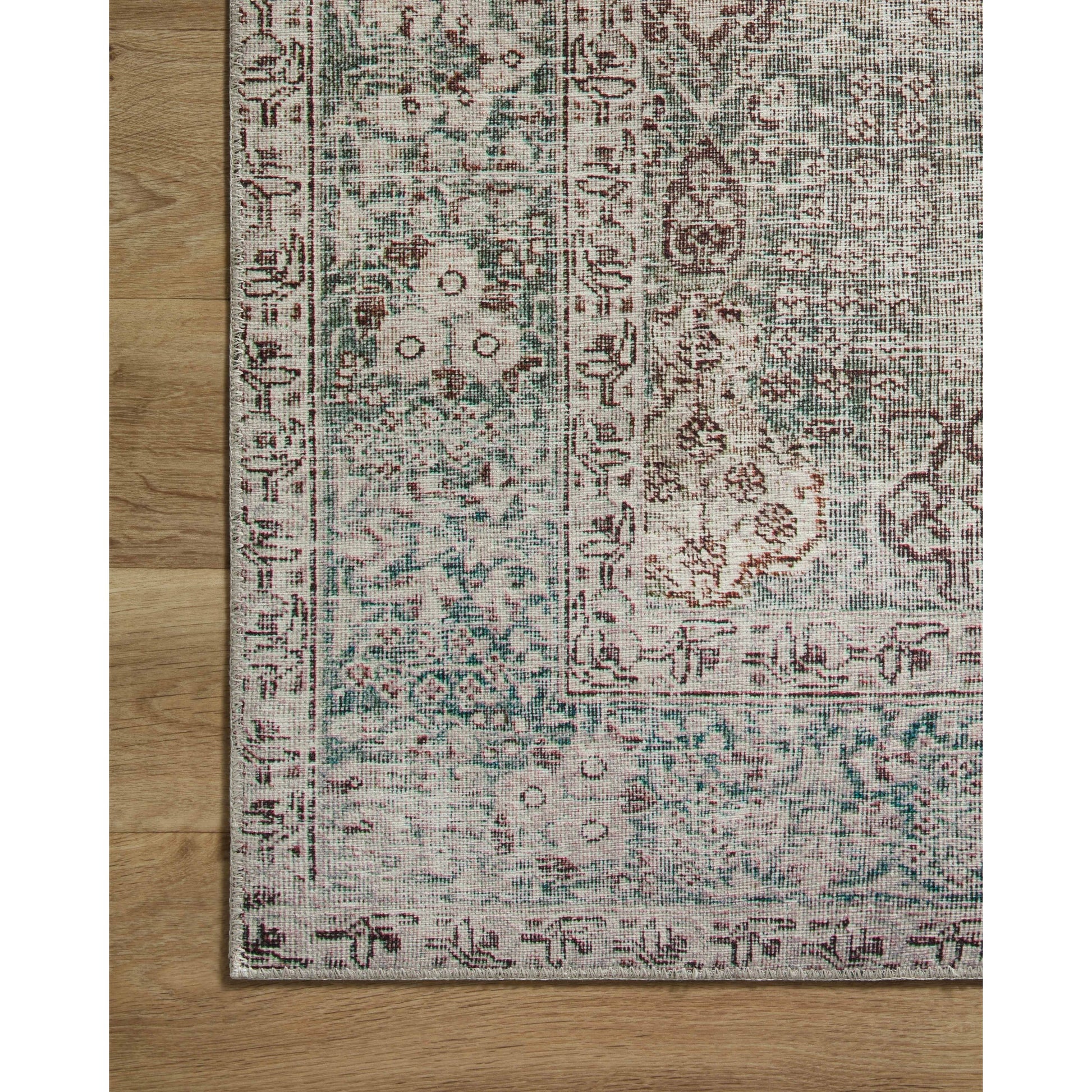 Jules JUL-08 Rug by Chris Loves Julia x Loloi in emerald, antique ivory. Made from 100% polyester in a unique style.
