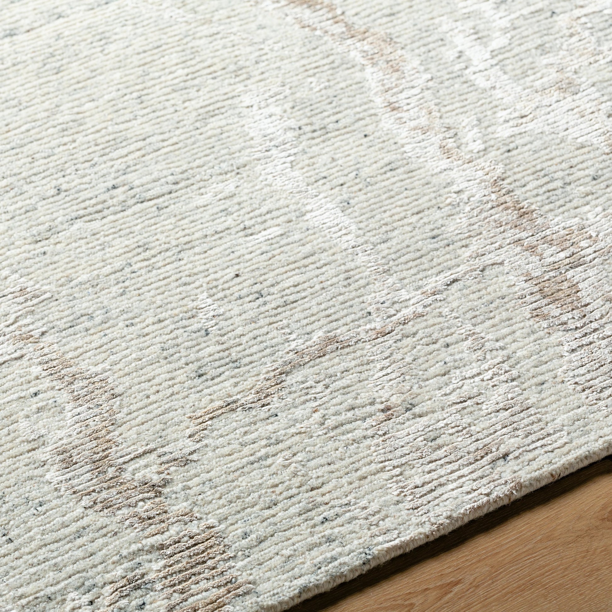 Jaylin JYL-2301 Rug by Surya in ivory, sandstone, blush, cream. Made from face: 60% wool, 40% tencel, warp: 100% wool in a unique style.