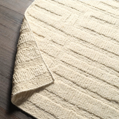 Keoka KEO10 Rug by Jaipur Living in cream. Made from 100% wool in a unique style.