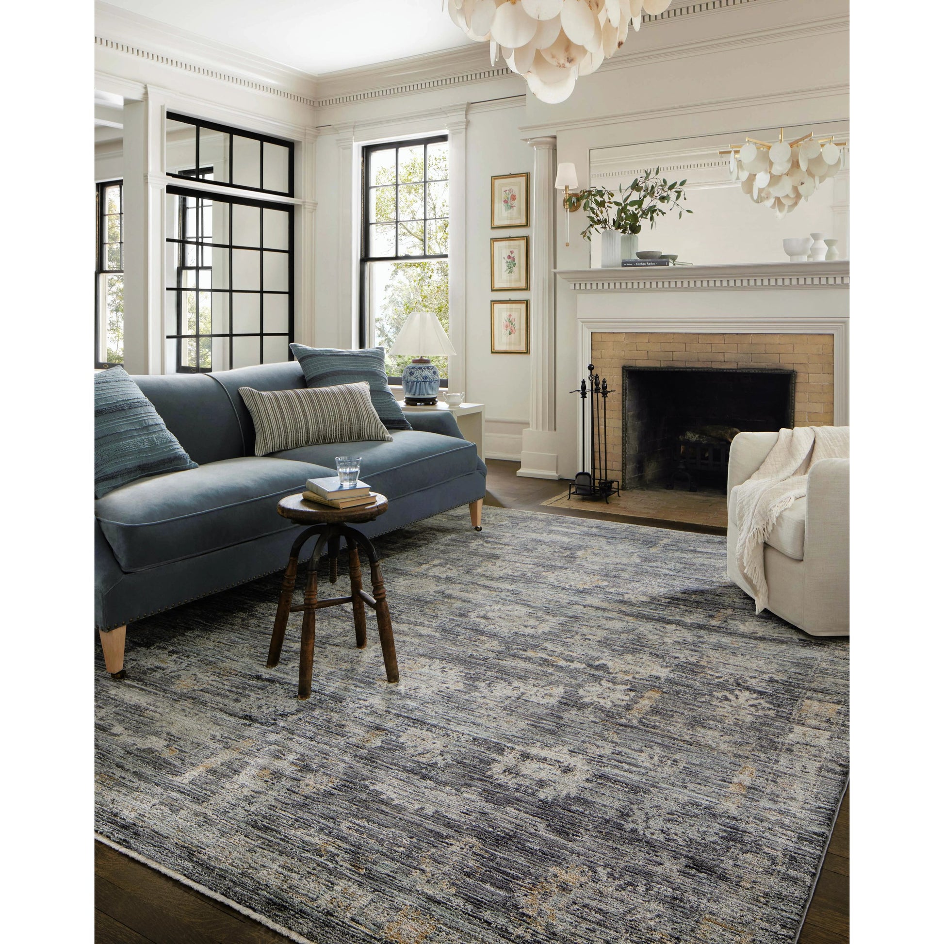 Katherine KES-04 Rug by Jean Stoffer x Loloi. Made from 100% polyester in a unique style.