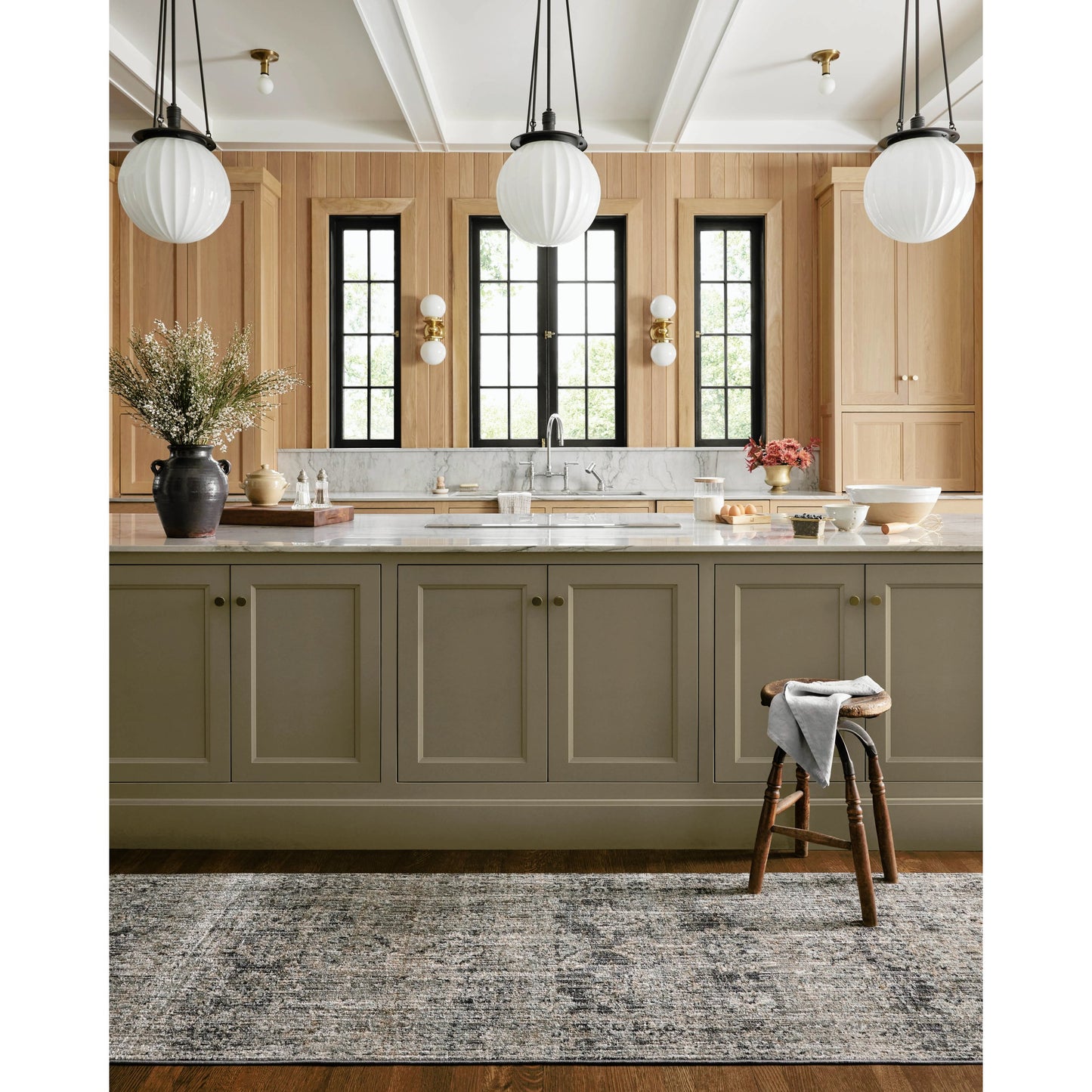 013 SI-2159788,SI-2159789,SI-2159790,SI-2159791,SI-2159792,SI-2159793,SI-2159794,SI-2159795,SI-2159796,SI-2159797,SI-2159798,SI-2159799,SI-2159800,SI-2159801 | Lifestyle | Katherine KES-05 Rug by Jean Stoffer x Loloi in graphite, jade. Made from 100% polye