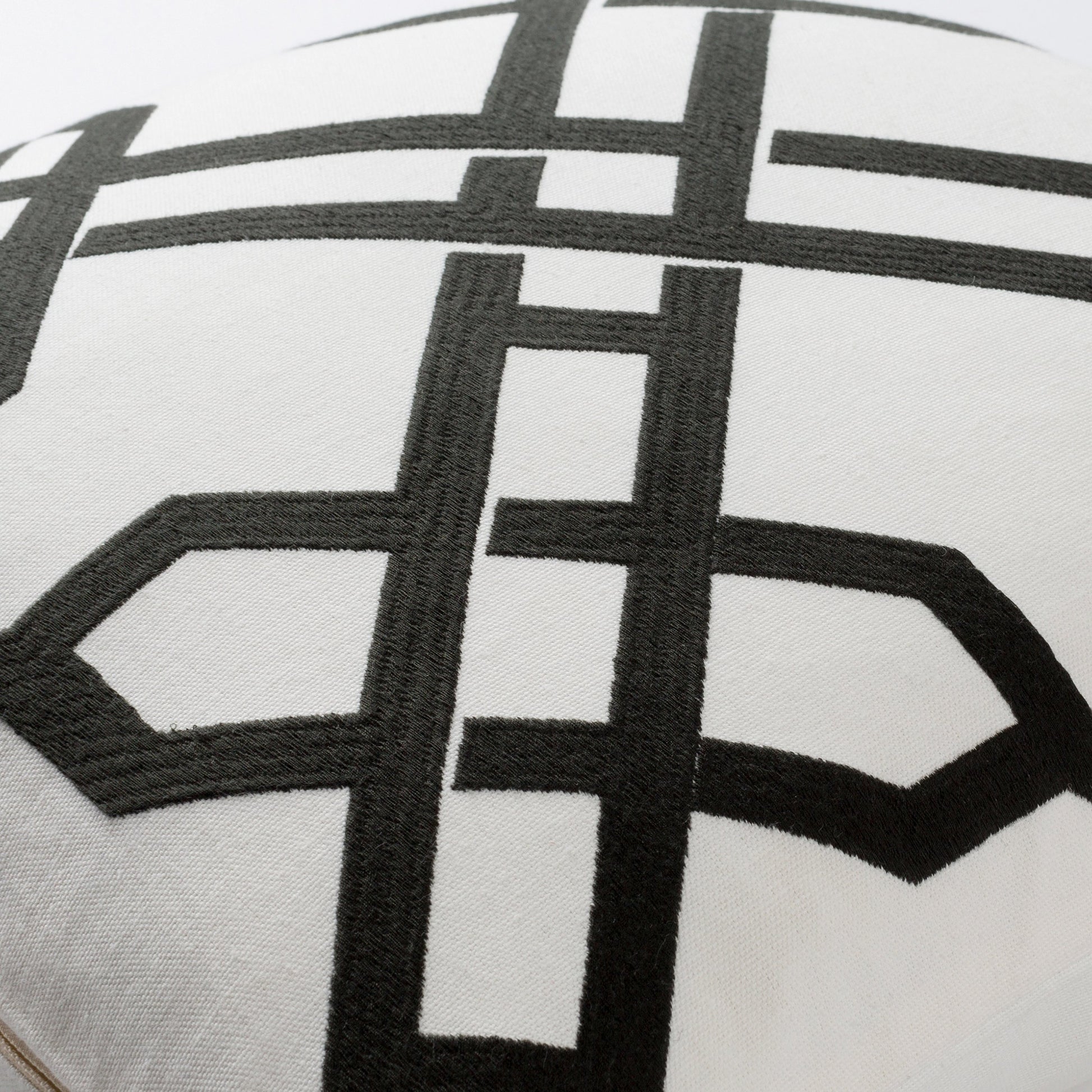 Kingdom Pillow - 17736 by Surya in off-white, black. Made from 100% cotton in a modern style.