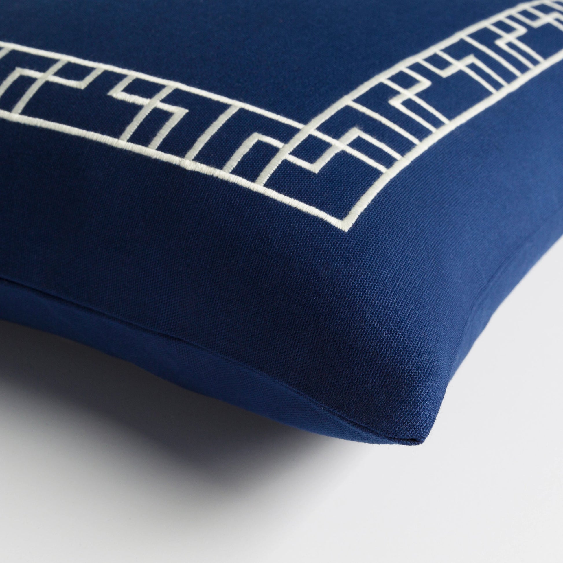 Kingdom Pillow - 10289 by Surya in black. Made from cotton in a modern style.