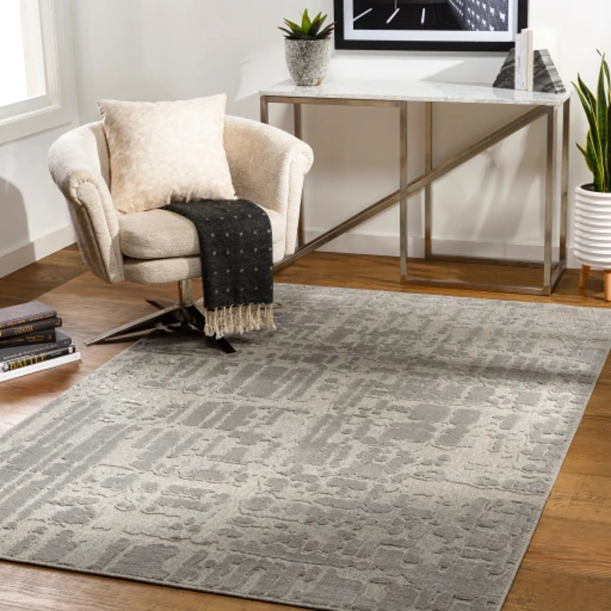 Kingston Rug - 29822 by Livabliss in cream, light beige. Made from 51% viscose, 49% wool in a unique style.