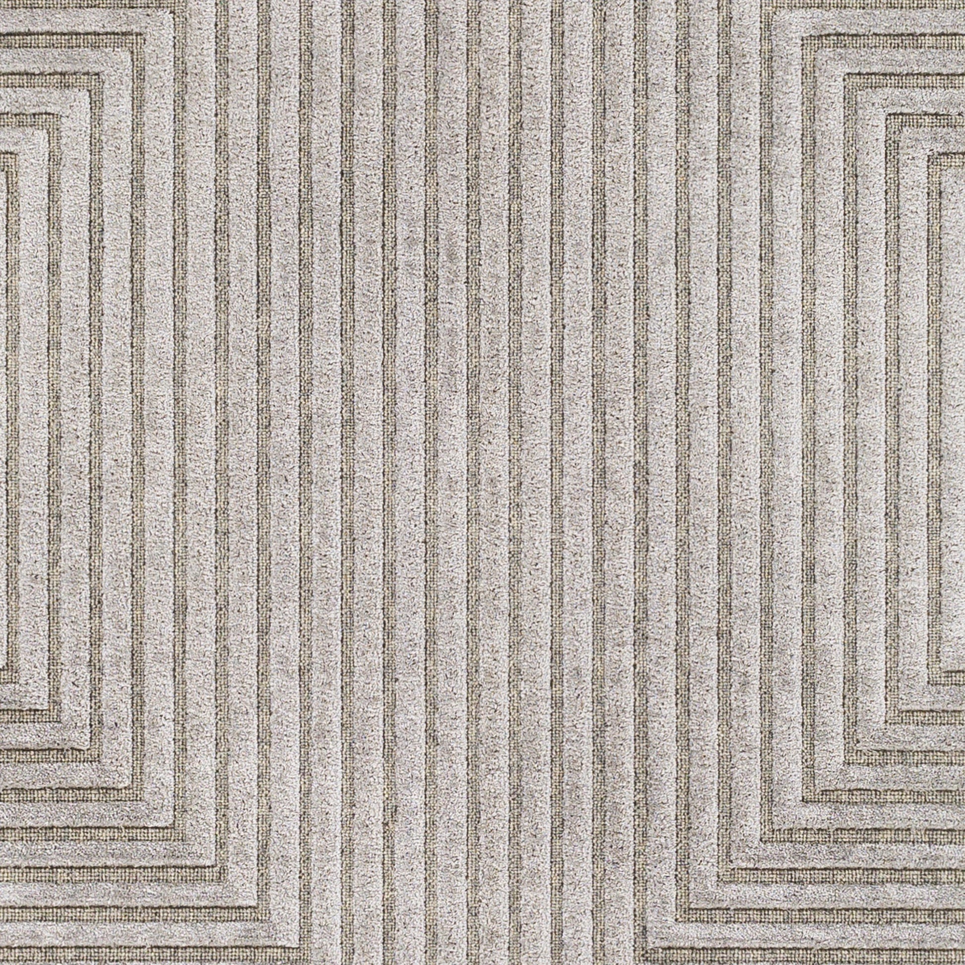 Kingston Rug - 29827 by Livabliss. Made from 51% viscose, 49% wool in a unique style.