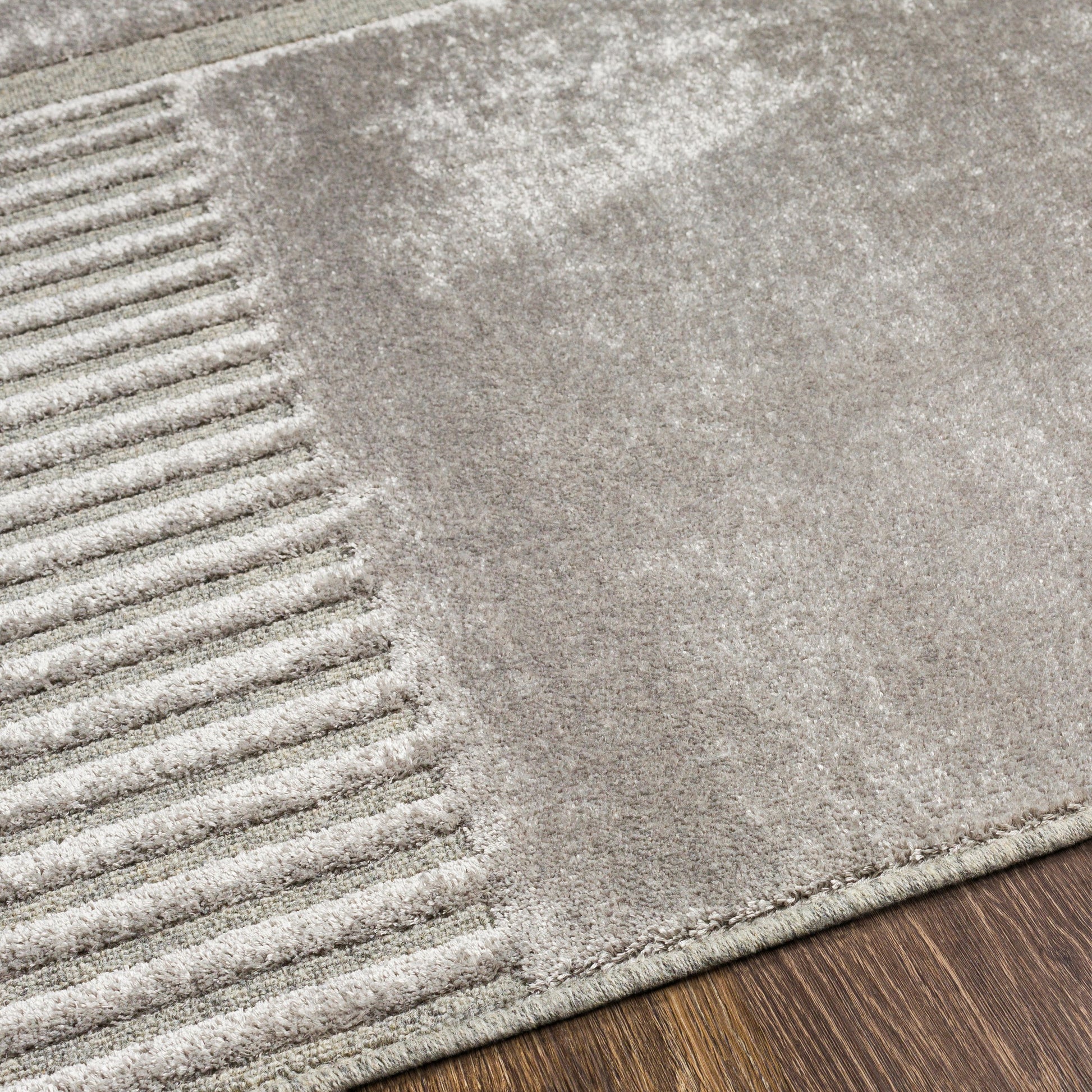 Kingston Rug - 29828 by Livabliss in cream, light beige. Made from 51% viscose, 49% wool in a unique style.