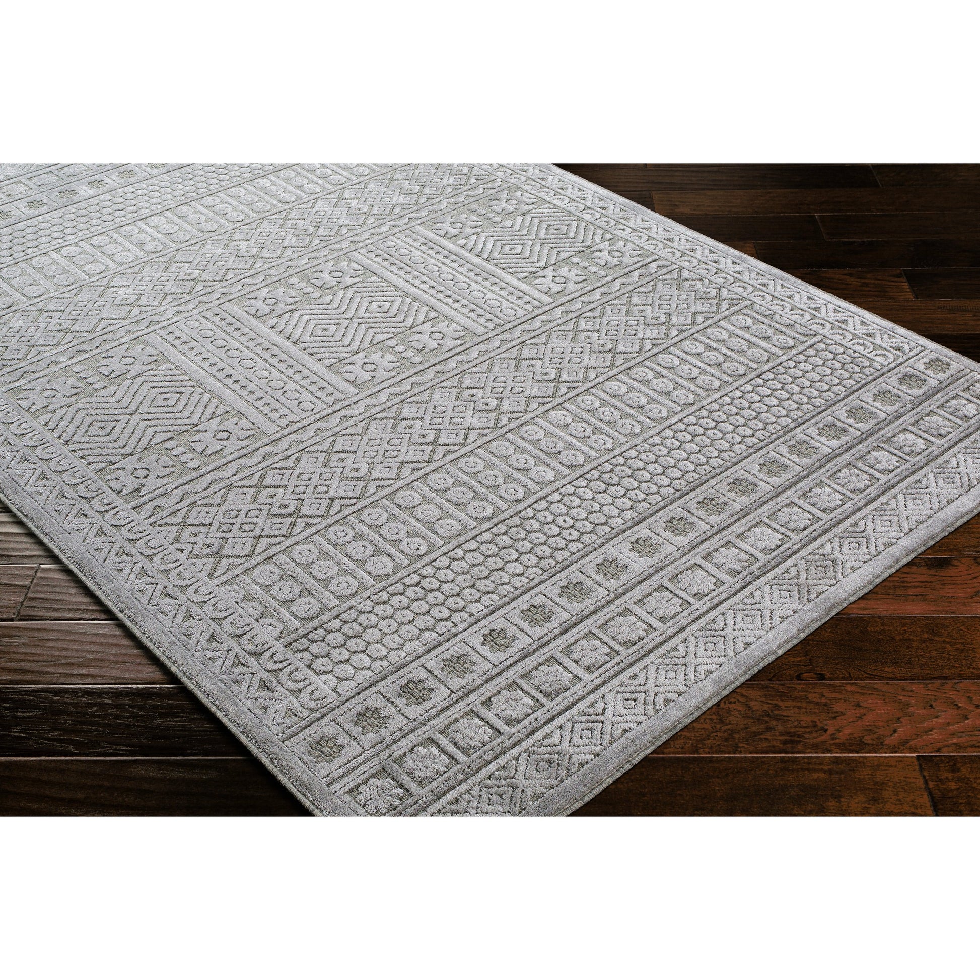 Kingston Rug - 29831 by Livabliss. Made from 51% viscose, 49% wool in a unique style.