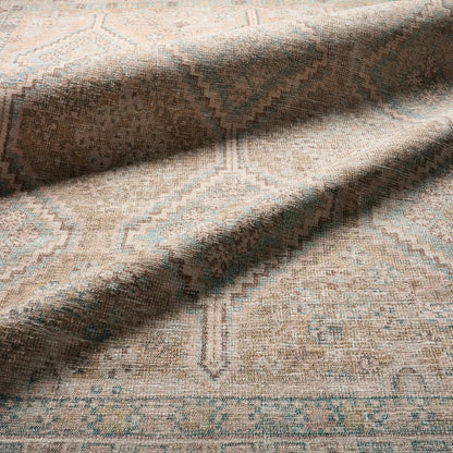 Kindred KND20 Rug by Jaipur Living in yellow, tan. Made from 100% polyester in a unique style.
