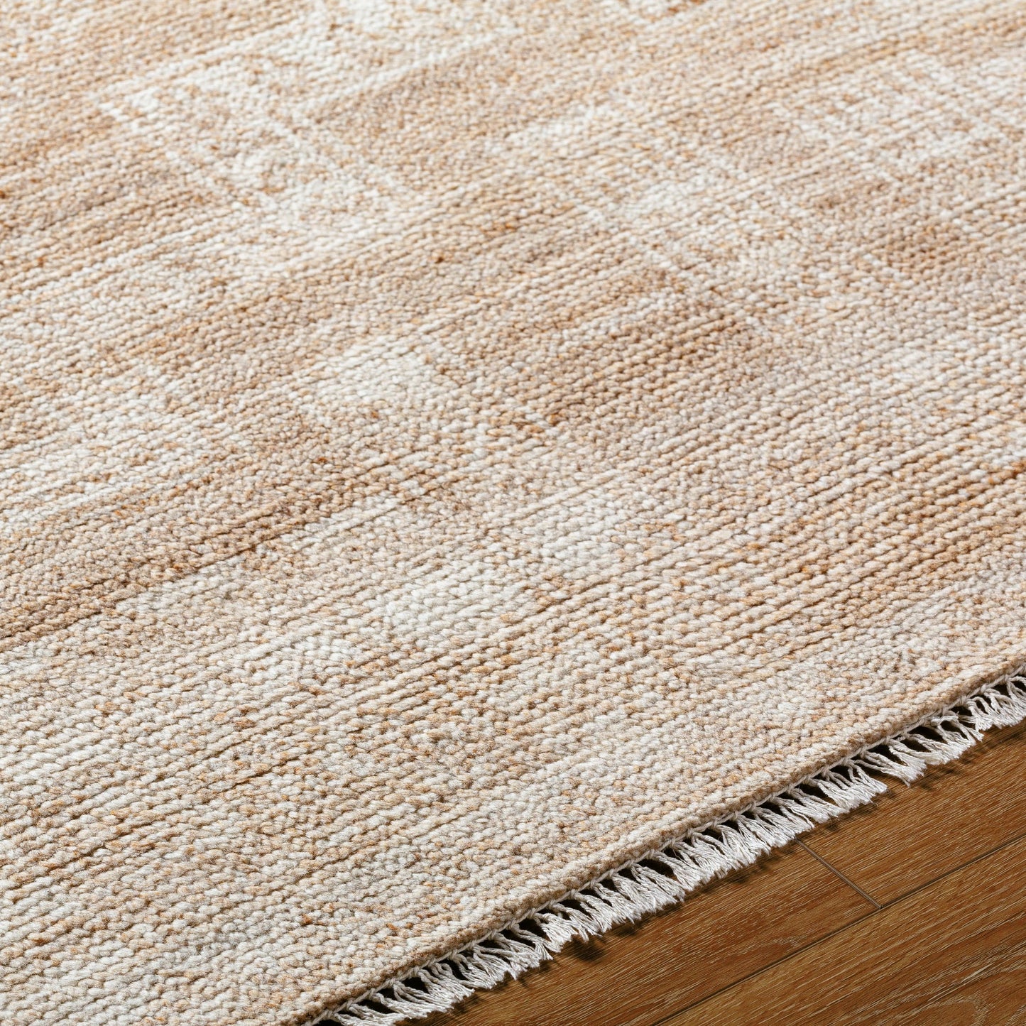 004 SI-2164490,SI-2164491,SI-2164492,SI-2164493,SI-2164494 | Closeup | Kunal Rug - 529047 by Surya in pearl, natural. Made from wool in a unique style.